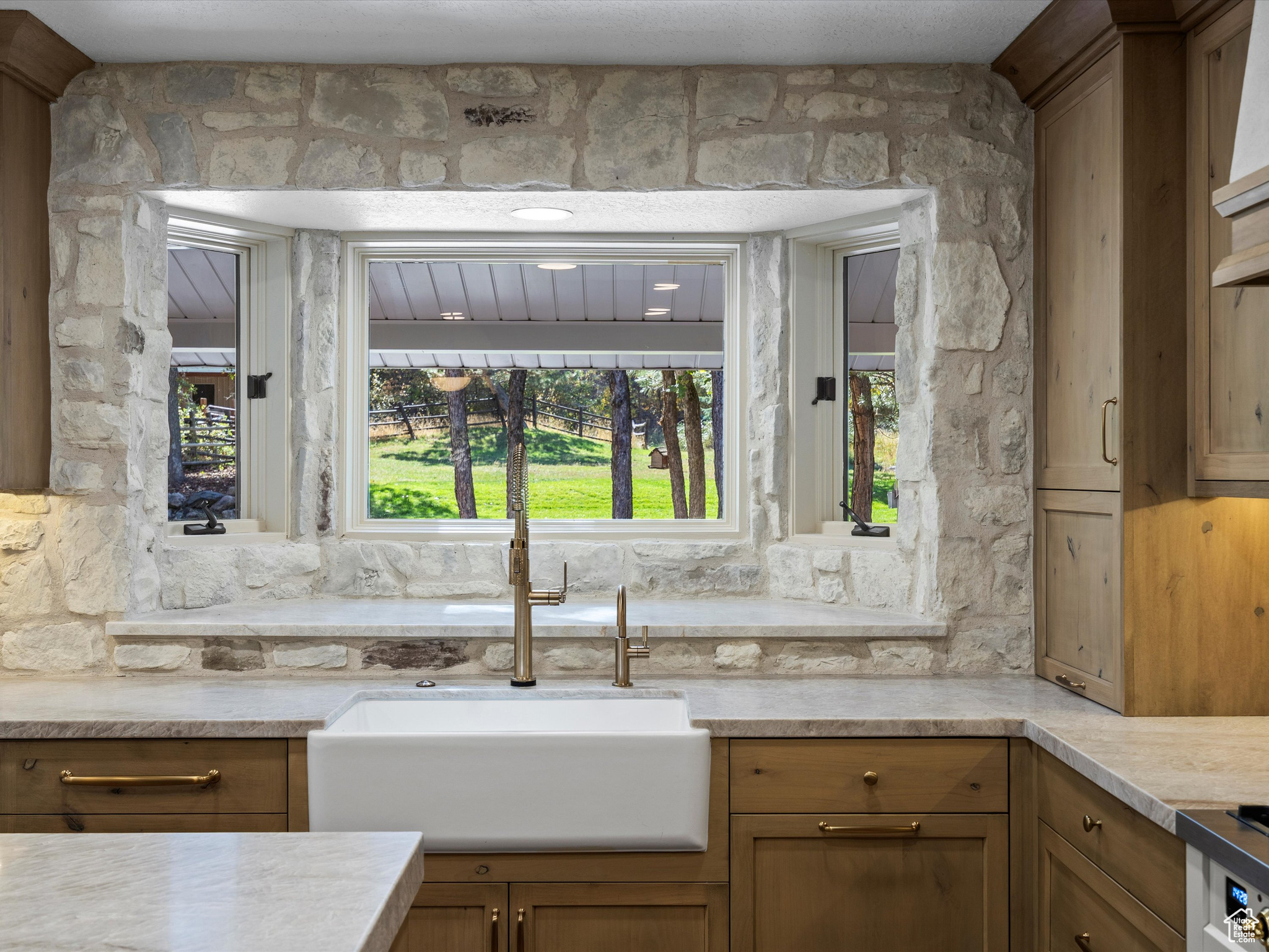 3767 NORDIC VALLEY DR