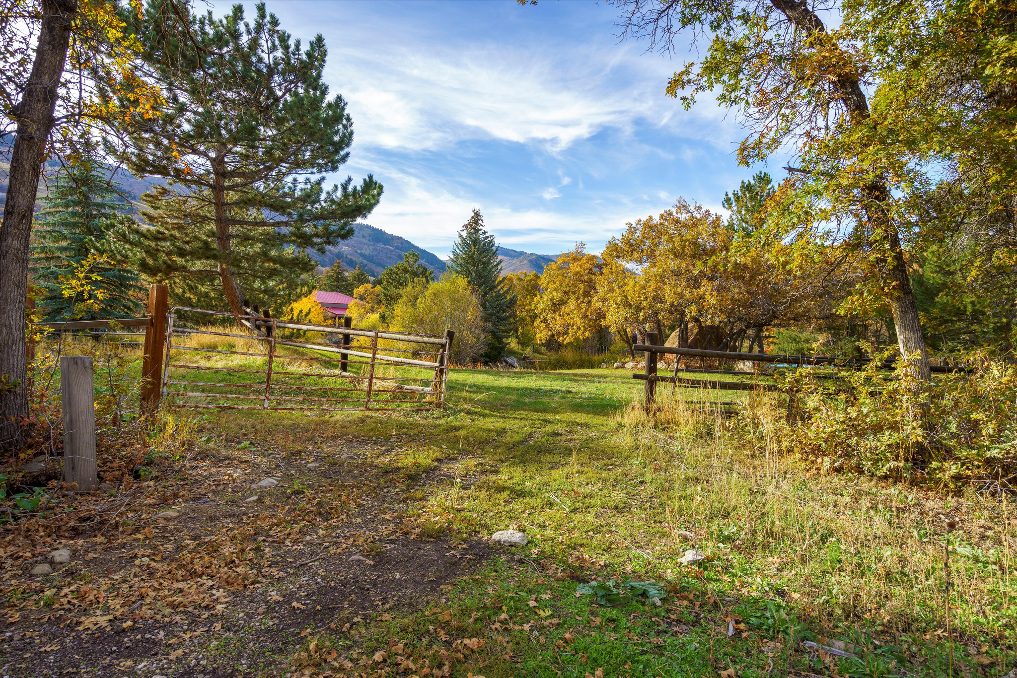 2679 NORDIC VALLEY DR Unit: 14