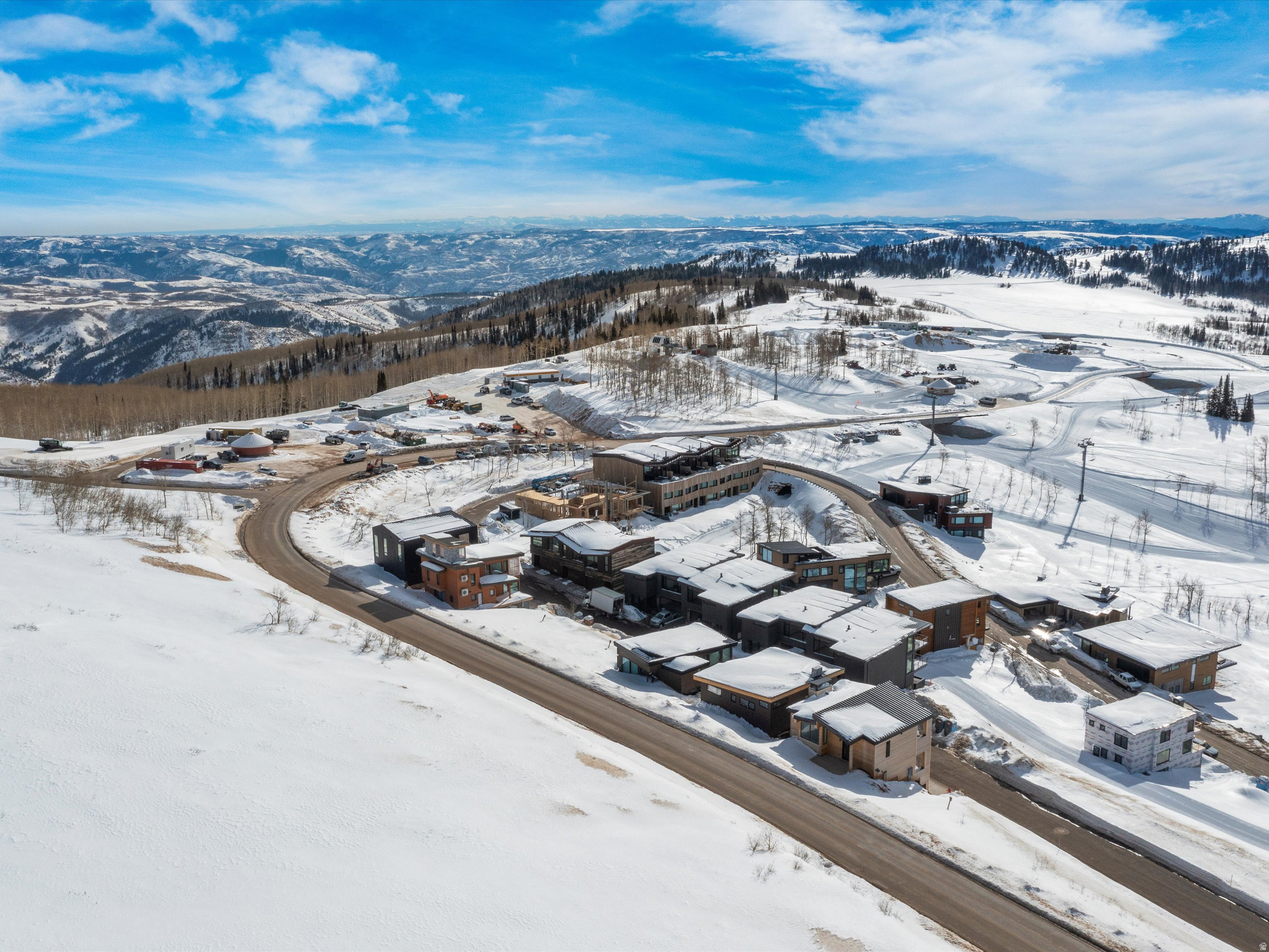 8456 E COPPER CREST RD Unit: 148