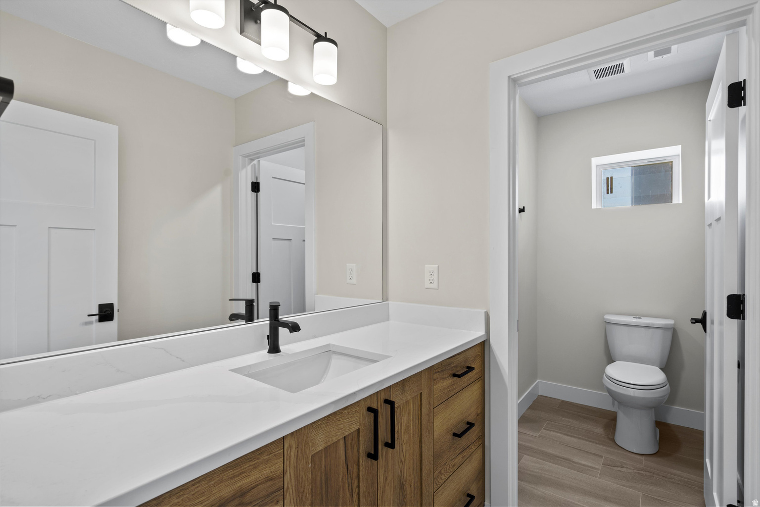 4634 N SEVEN BRIDGES RD #27