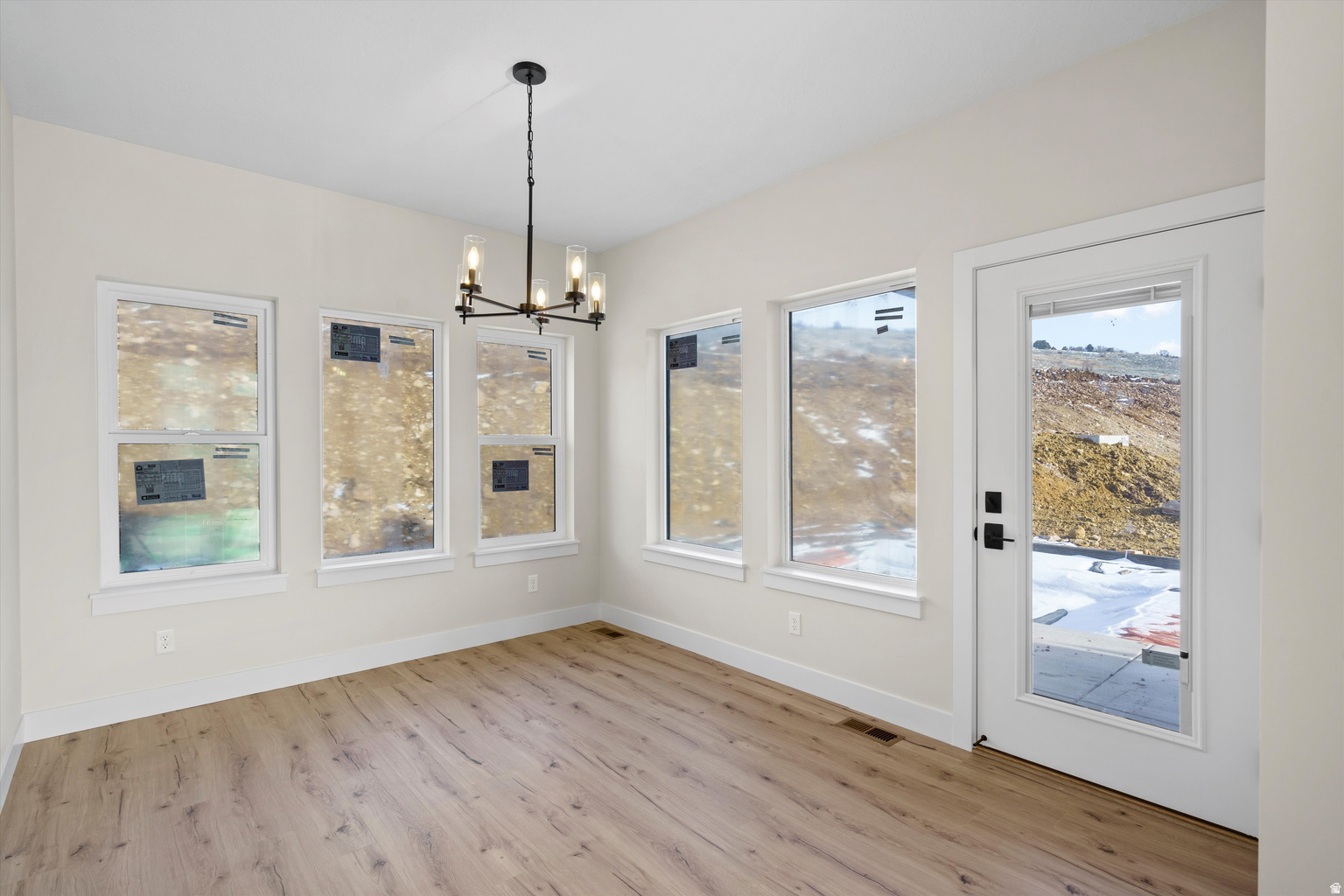 4634 N SEVEN BRIDGES RD #27