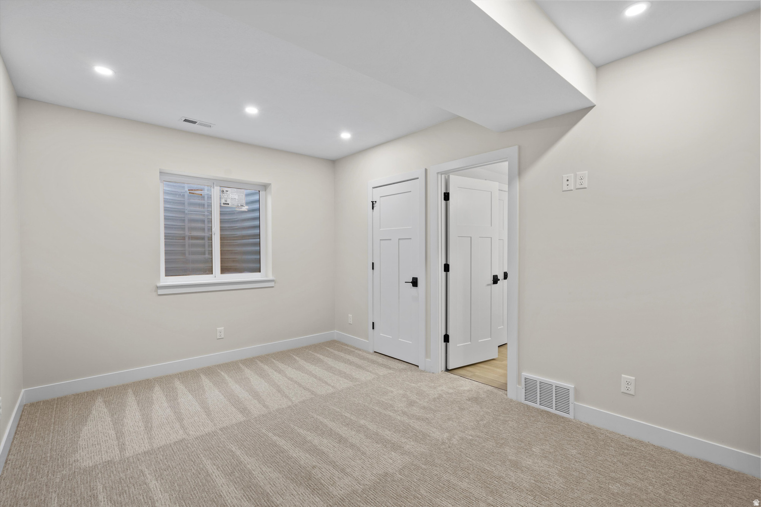 4634 N SEVEN BRIDGES RD #27