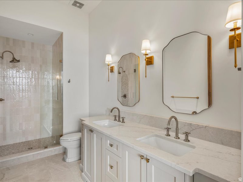 5734 E LEWIS POINT CIR