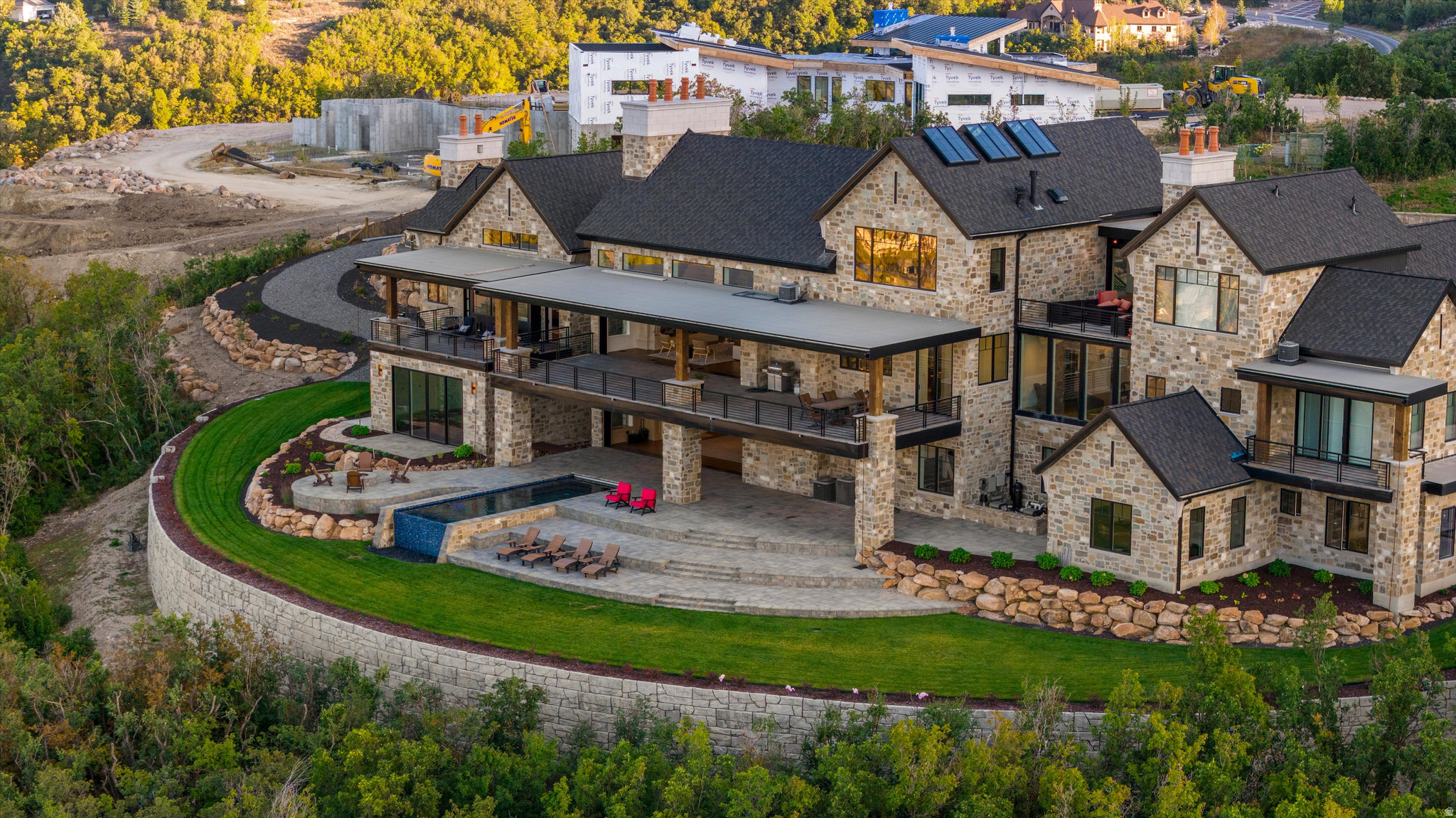 5734 E LEWIS POINT CIR