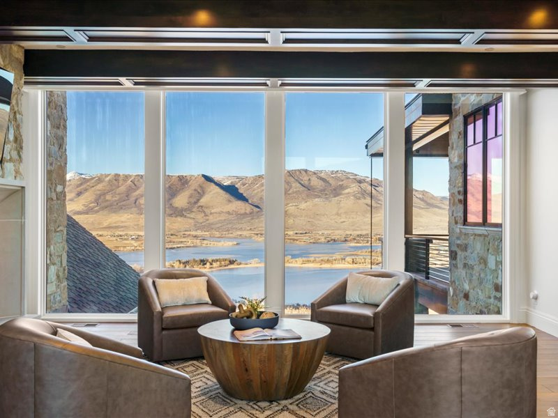 5734 E LEWIS POINT CIR