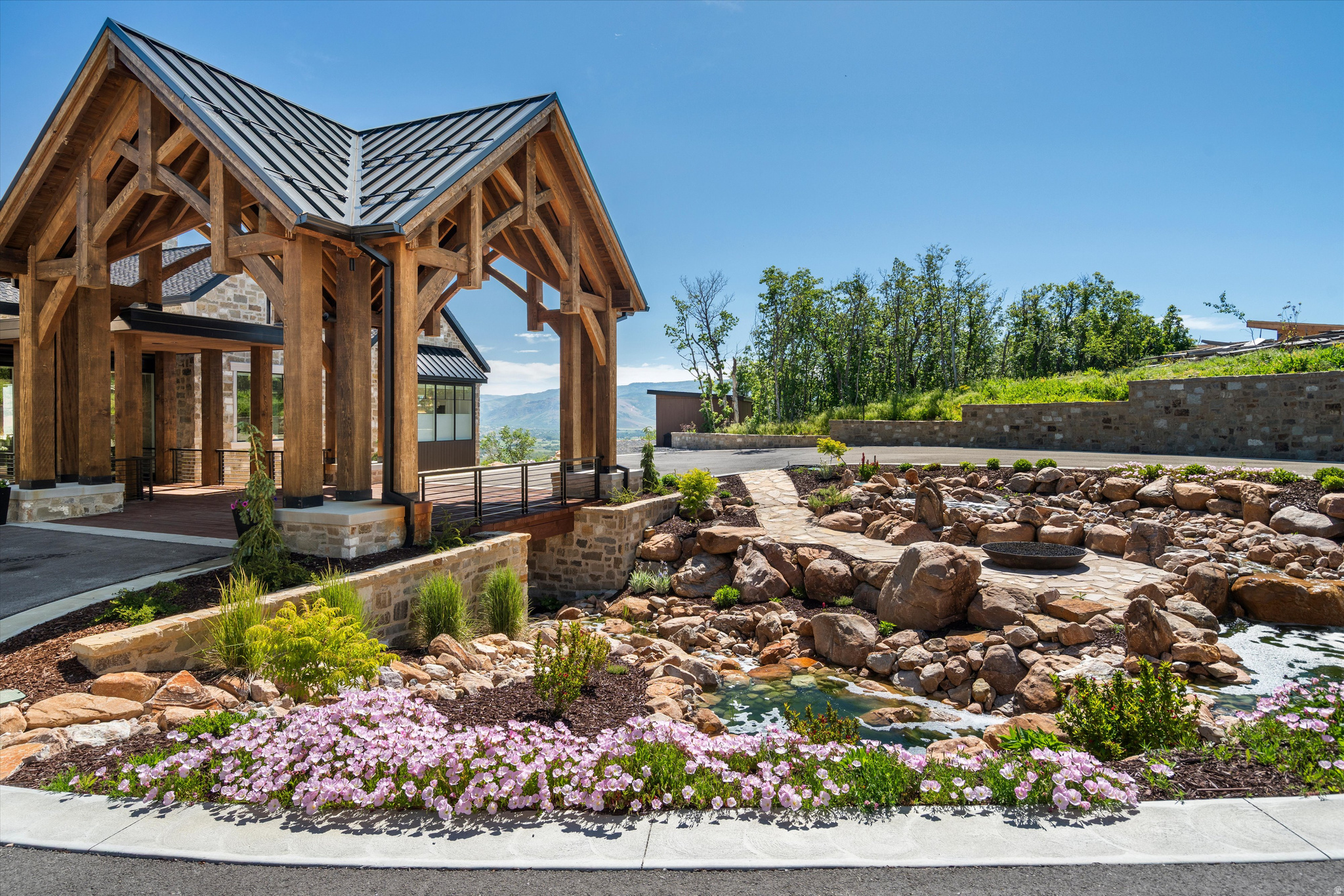 5734 E LEWIS POINT CIR