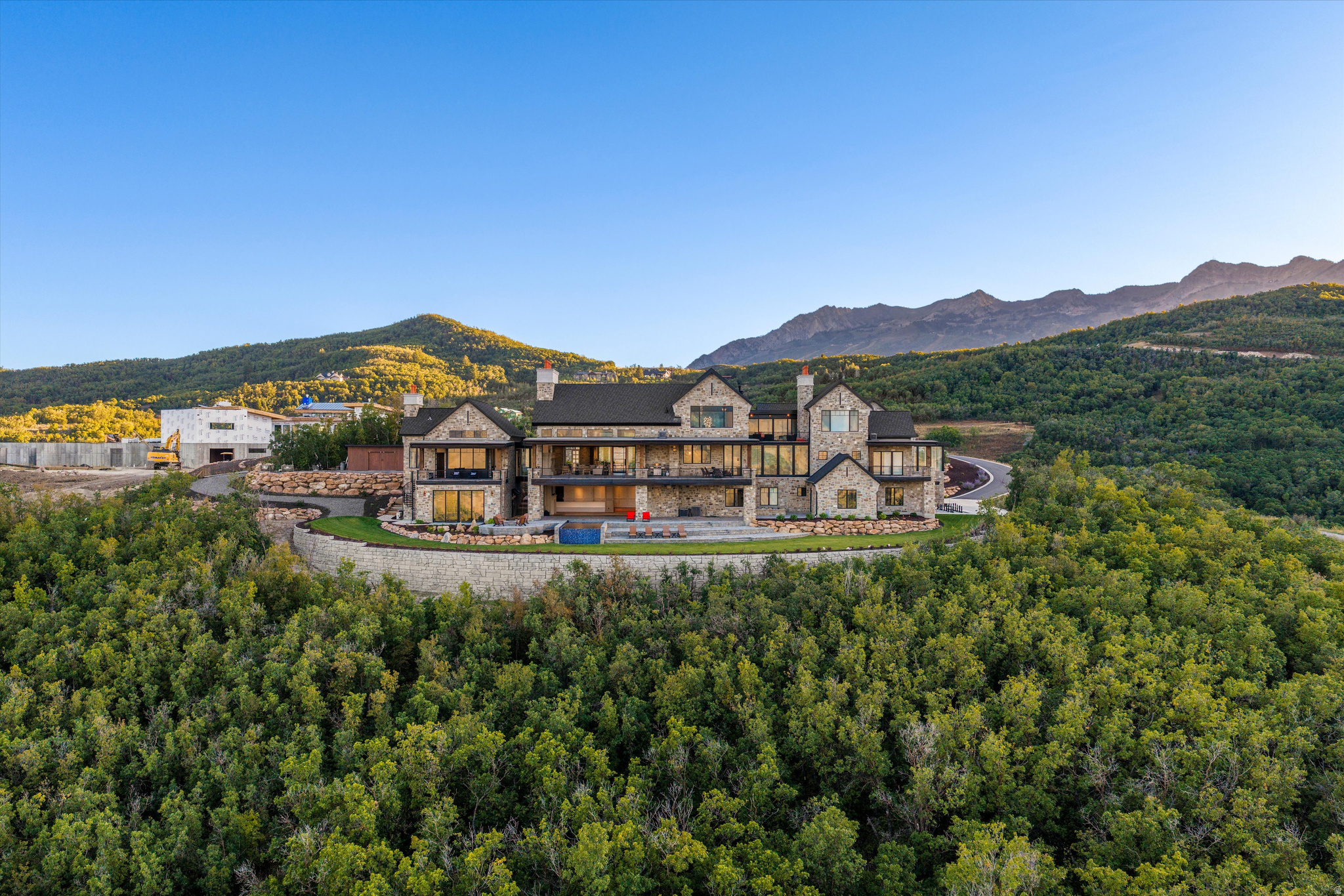 5734 E LEWIS POINT CIR
