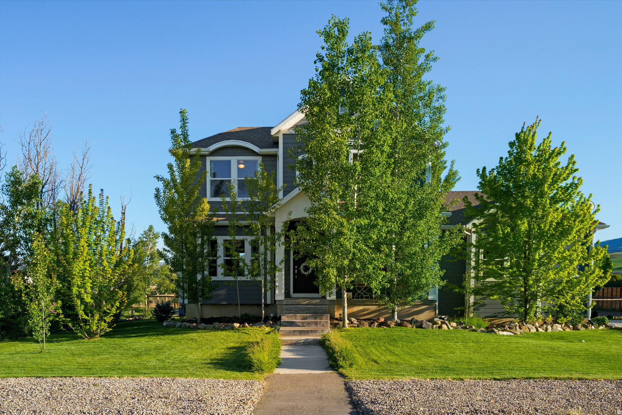 681 W ISLAND RD