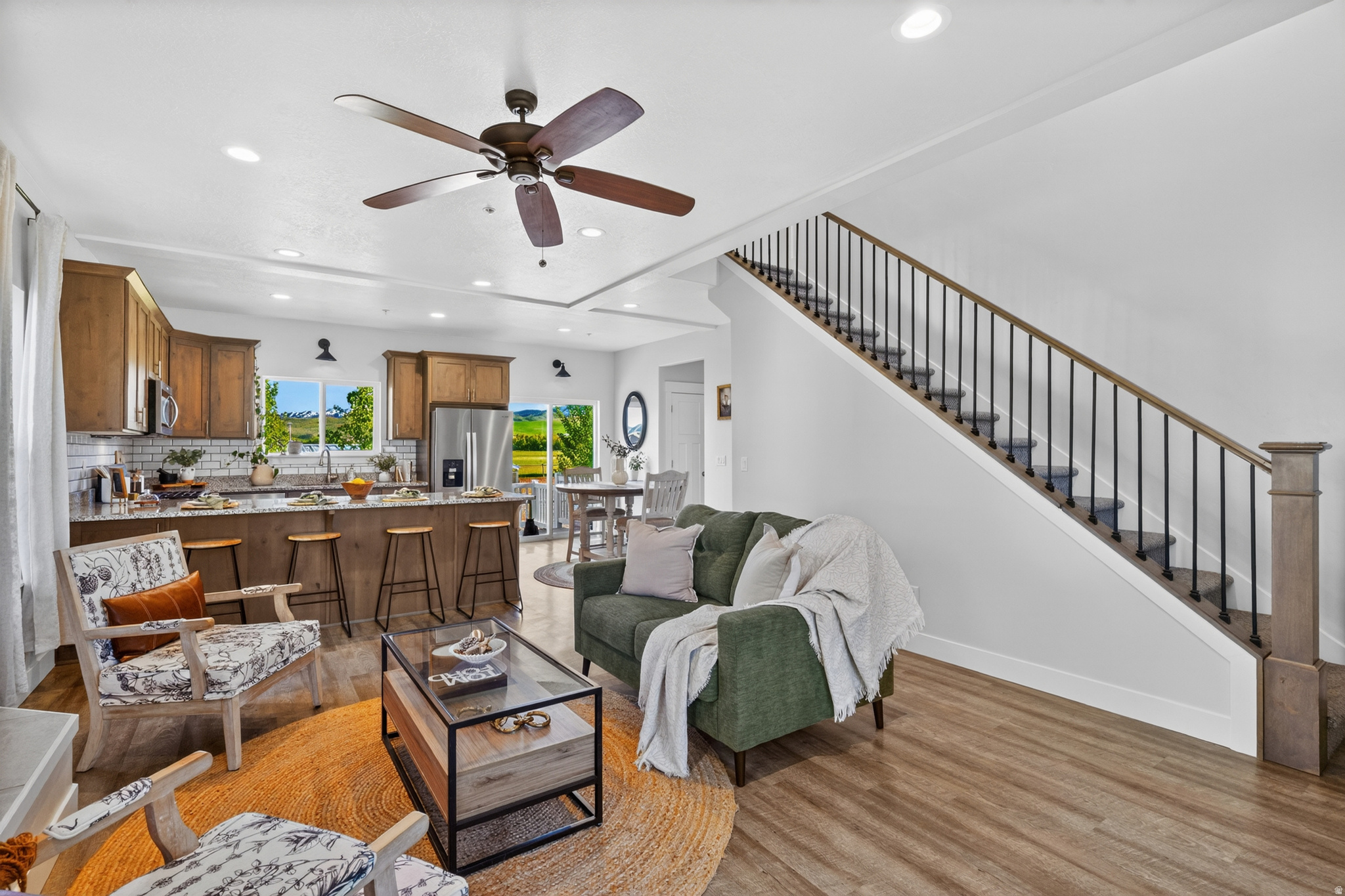 681 W ISLAND RD