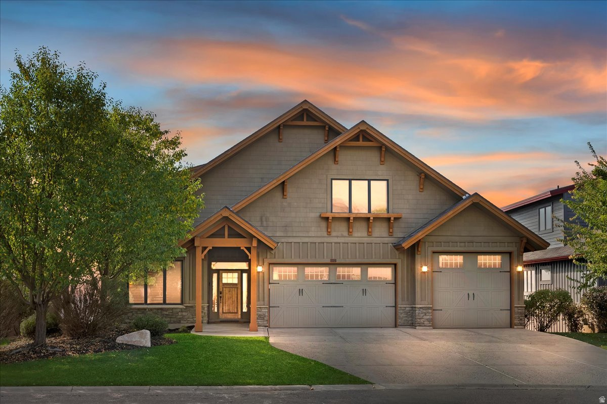5972 E BIG HORN PKWY