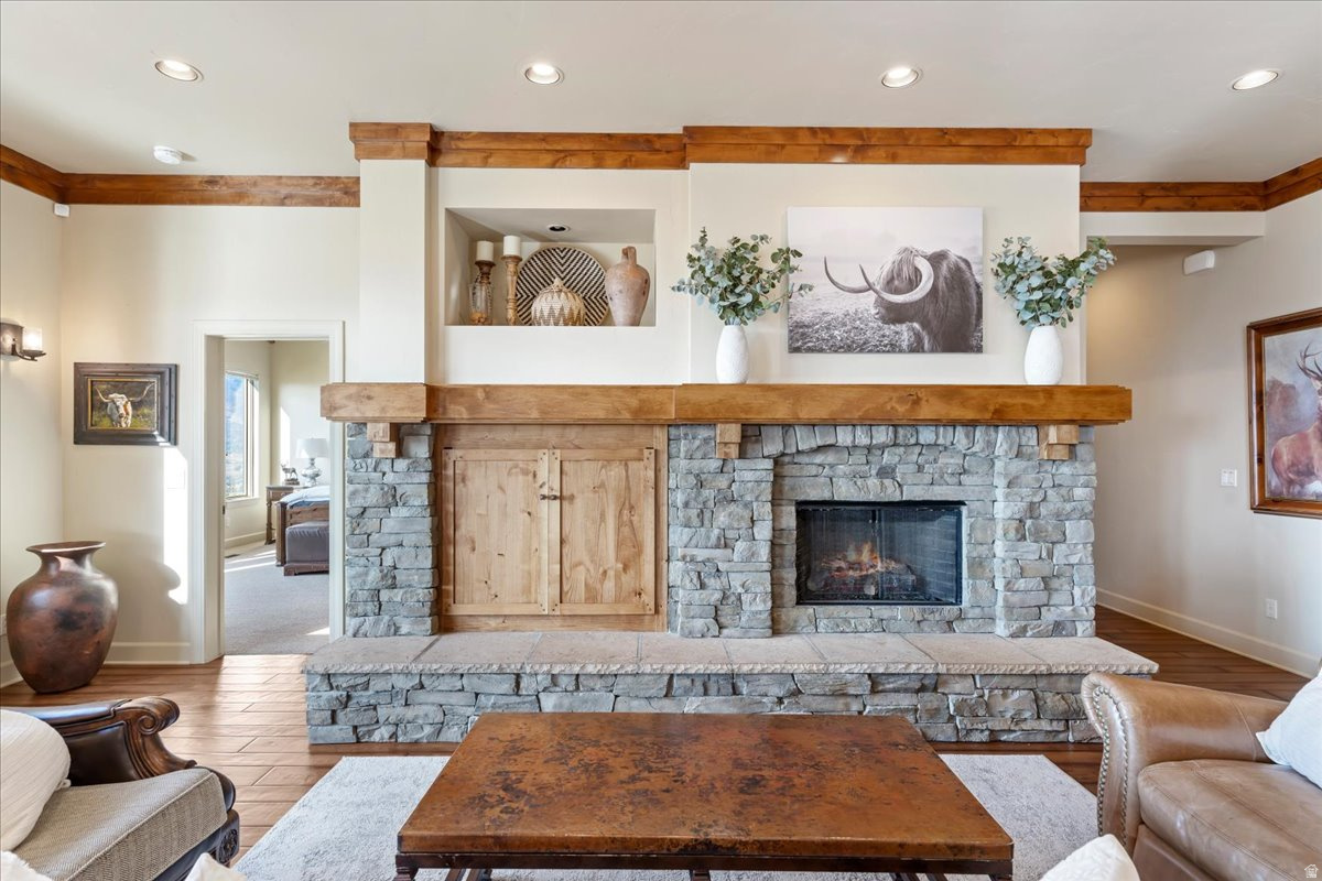 5972 E BIG HORN PKWY