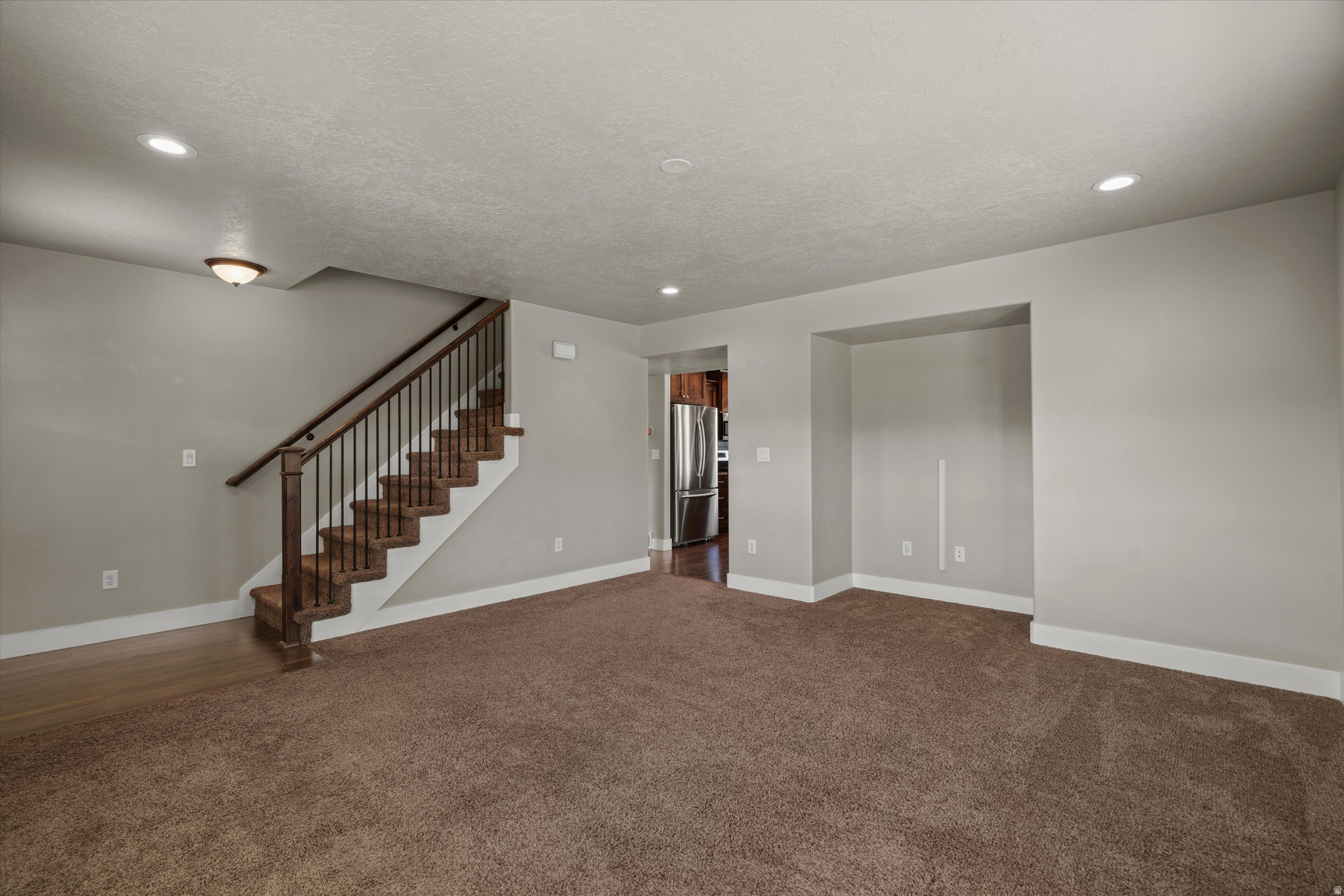 2370 S FOWLER AVE