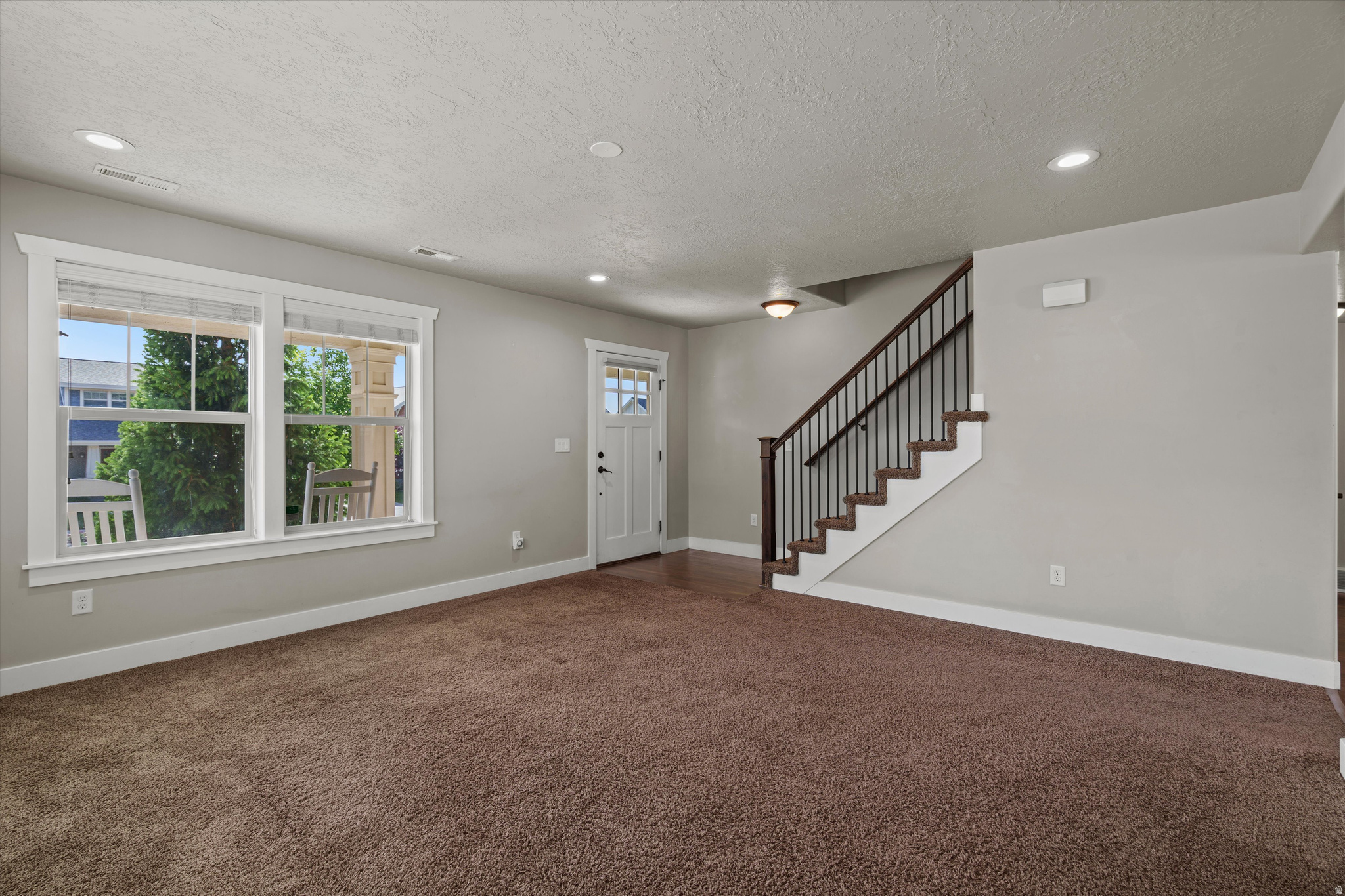 2370 S FOWLER AVE