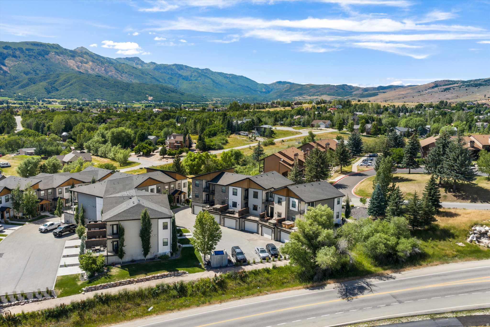 4939 E WOLF LODGE DR