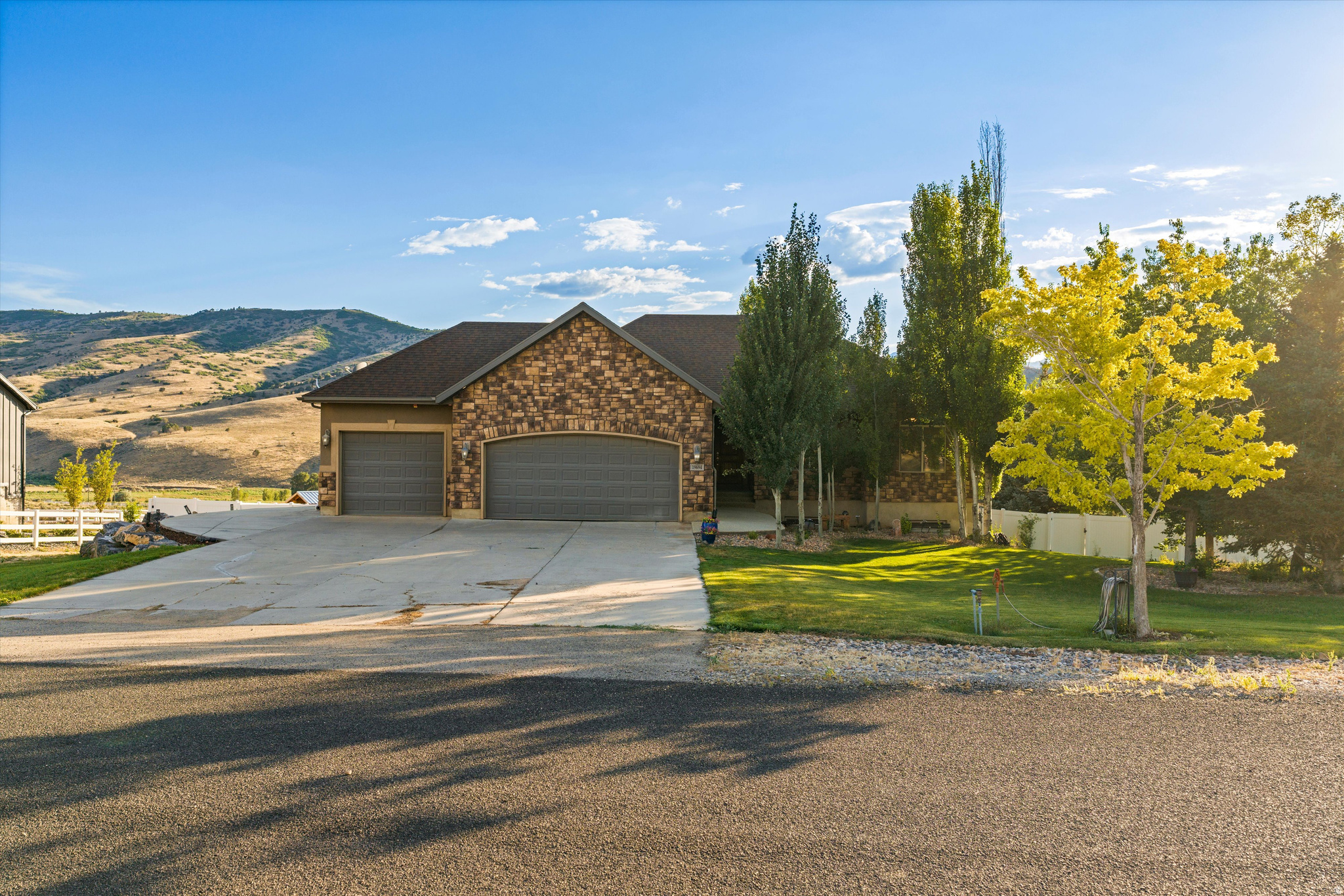 19694 S ELKHORN CIR