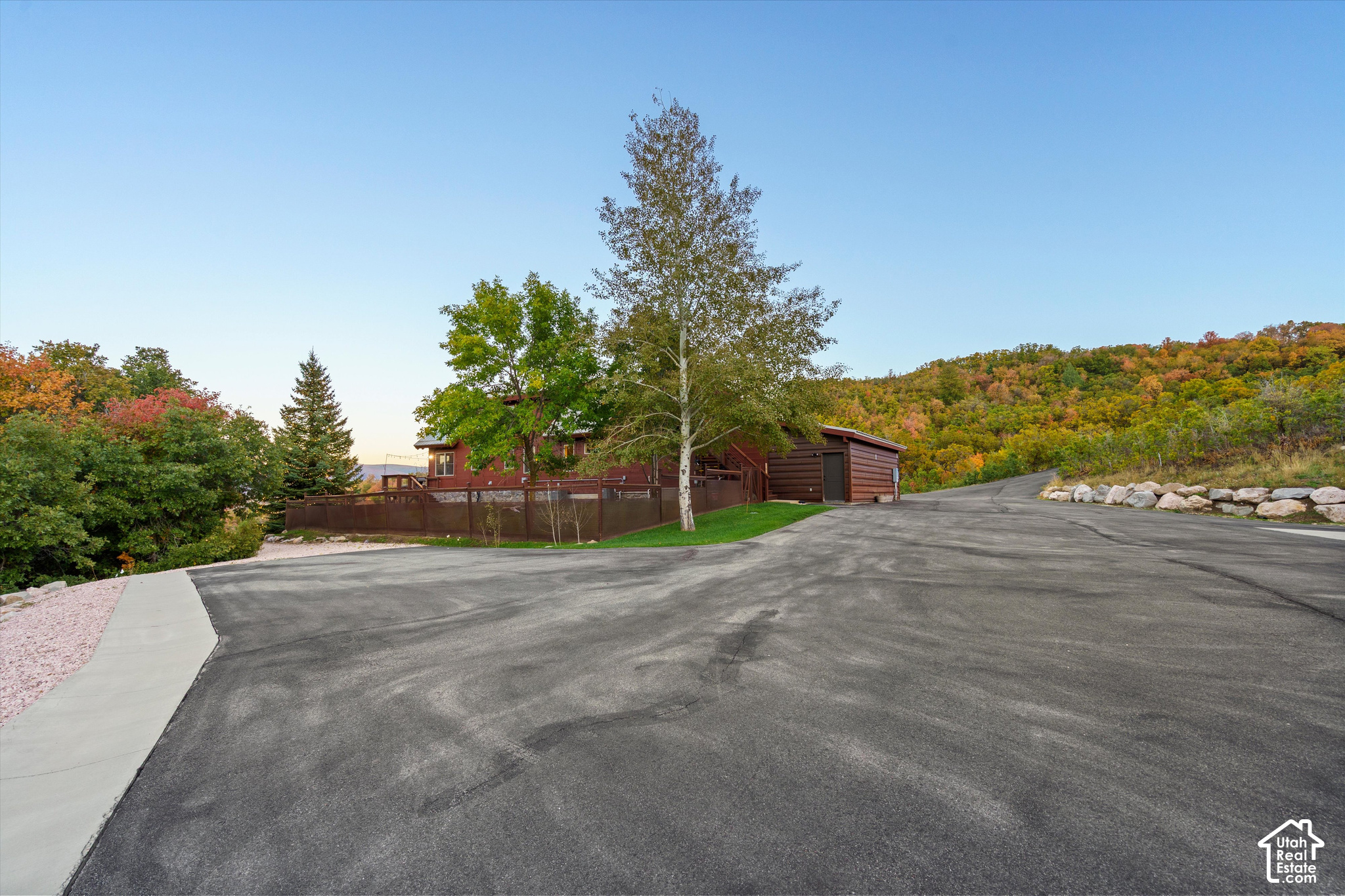 5878 E SNOW BASIN RD