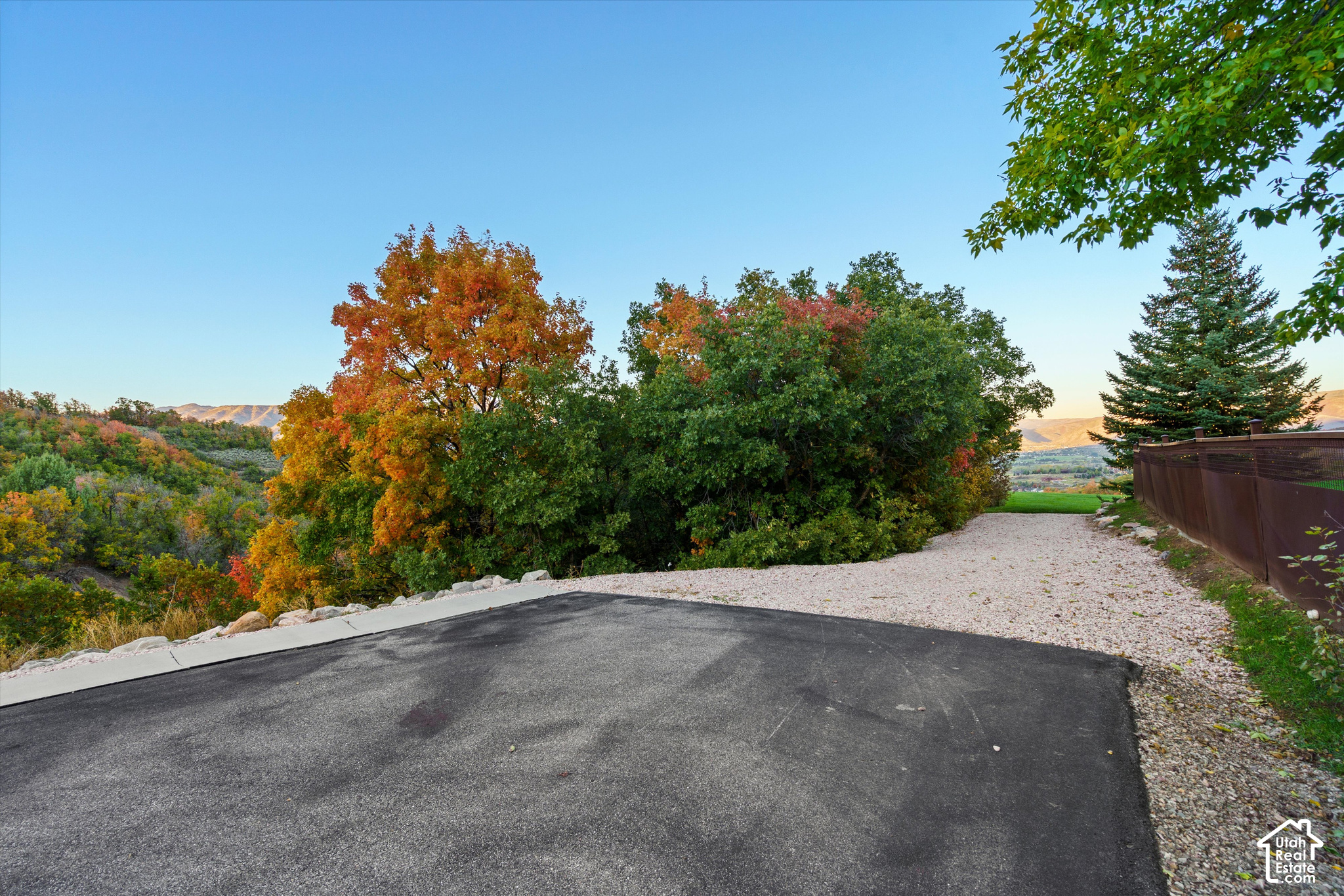 5878 E SNOW BASIN RD