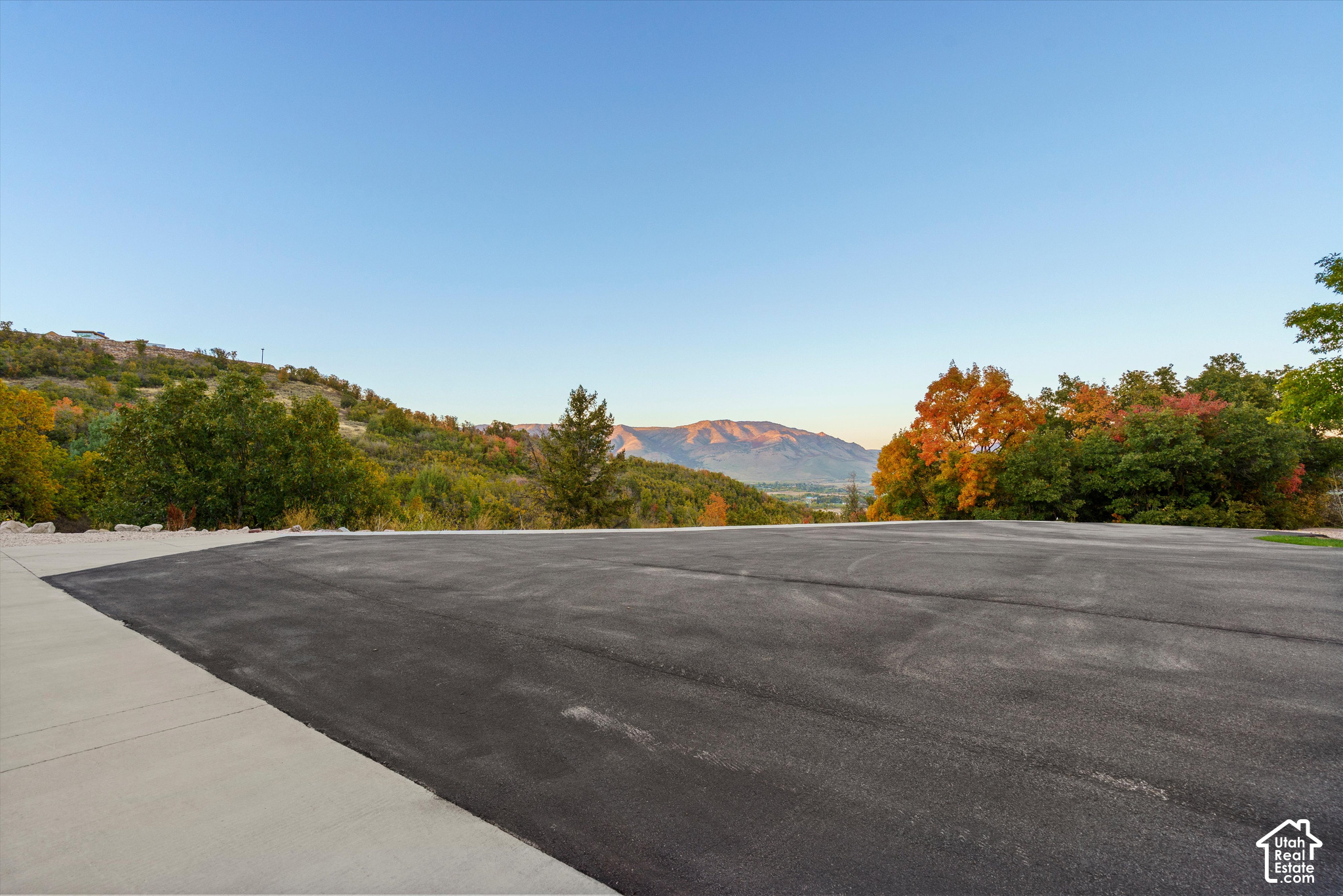 5878 E SNOW BASIN RD