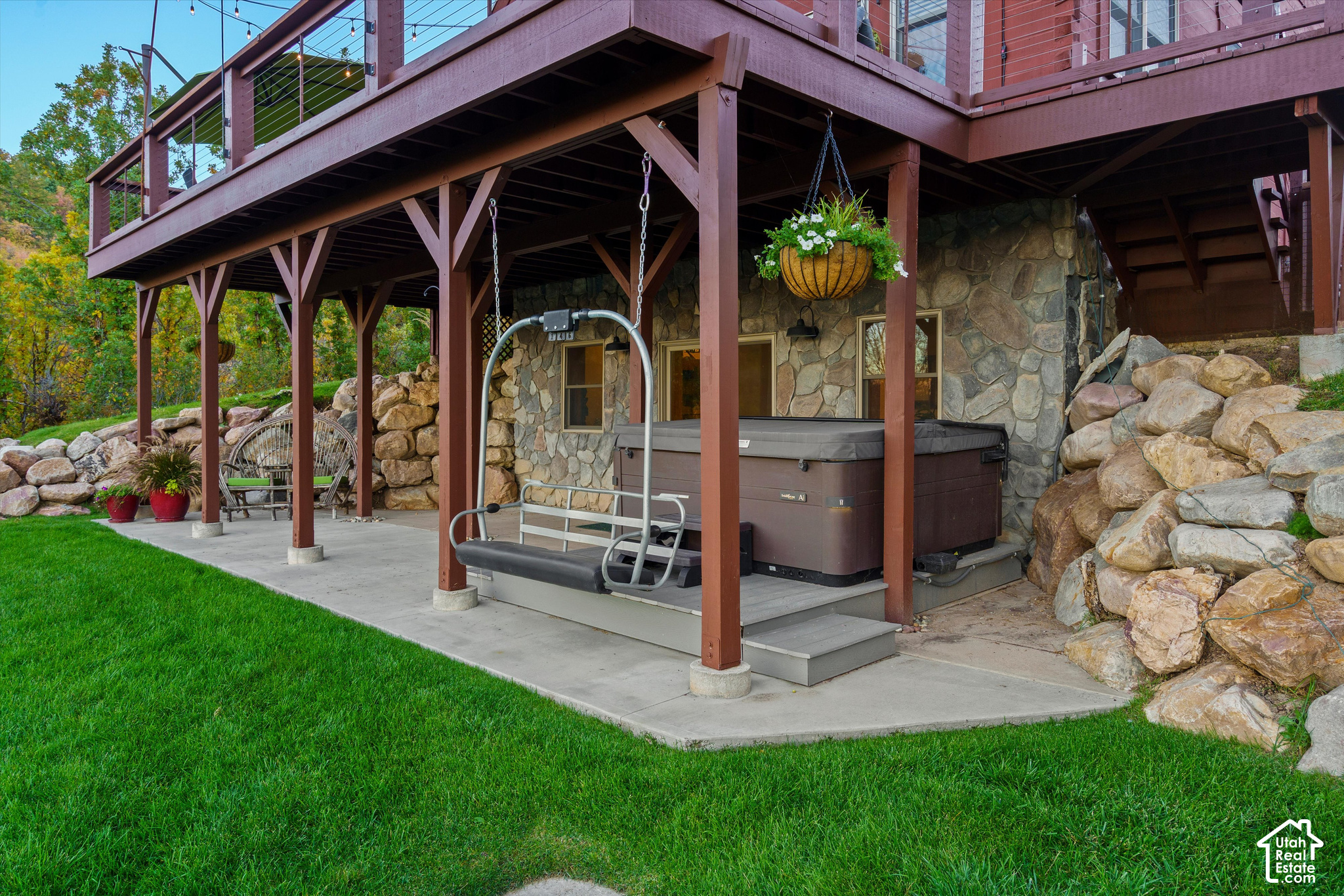 5878 E SNOW BASIN RD