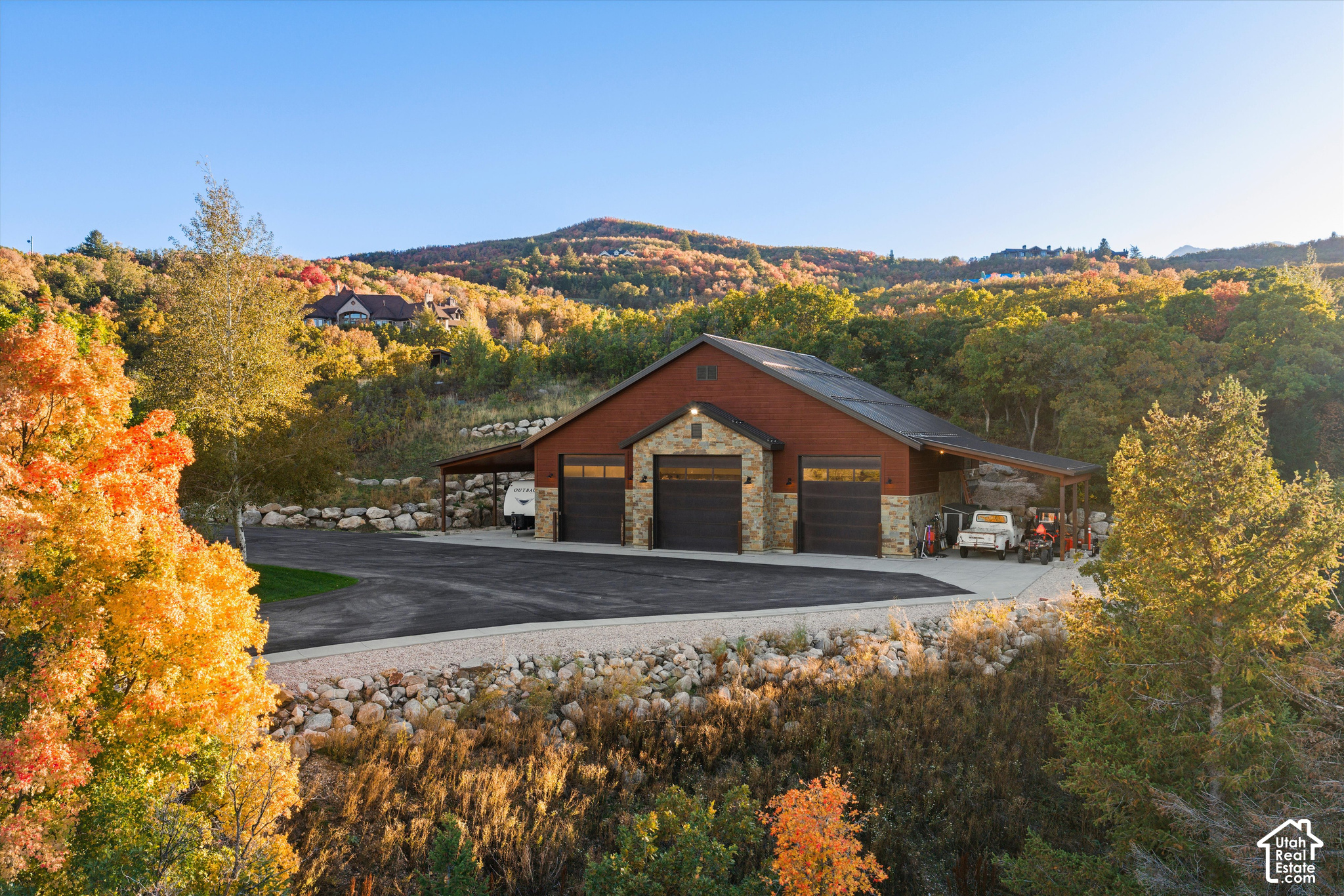 5878 E SNOW BASIN RD