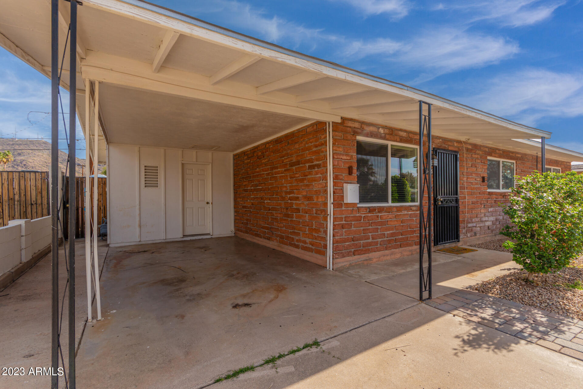 11445 N 21ST Drive
