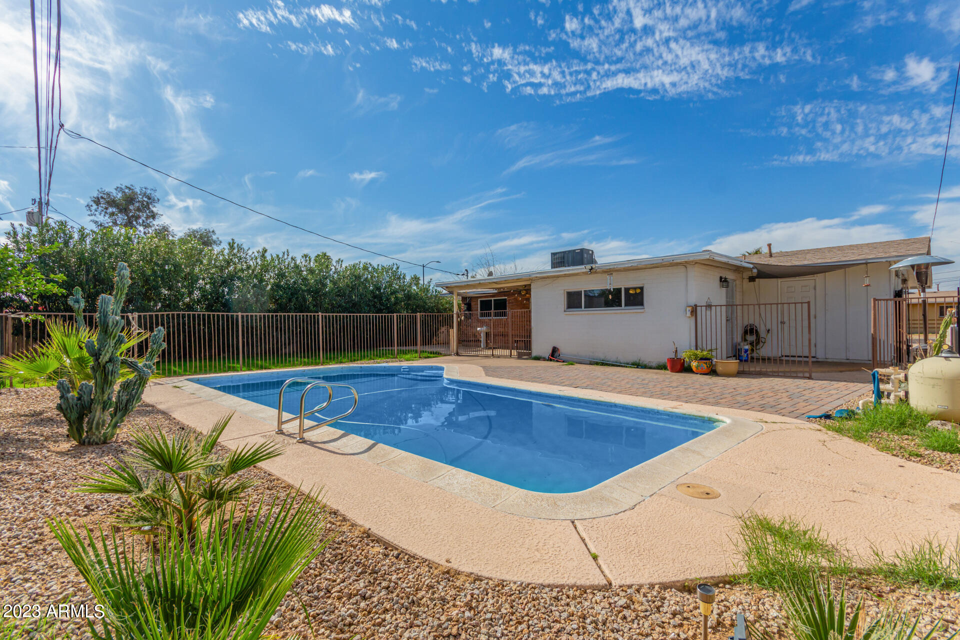 11445 N 21ST Drive
