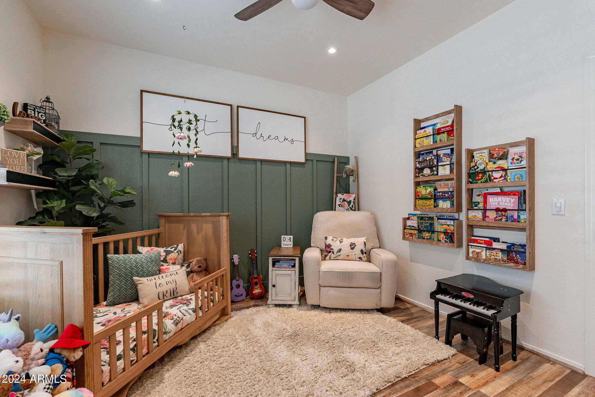 14814 W LUPINE Lane