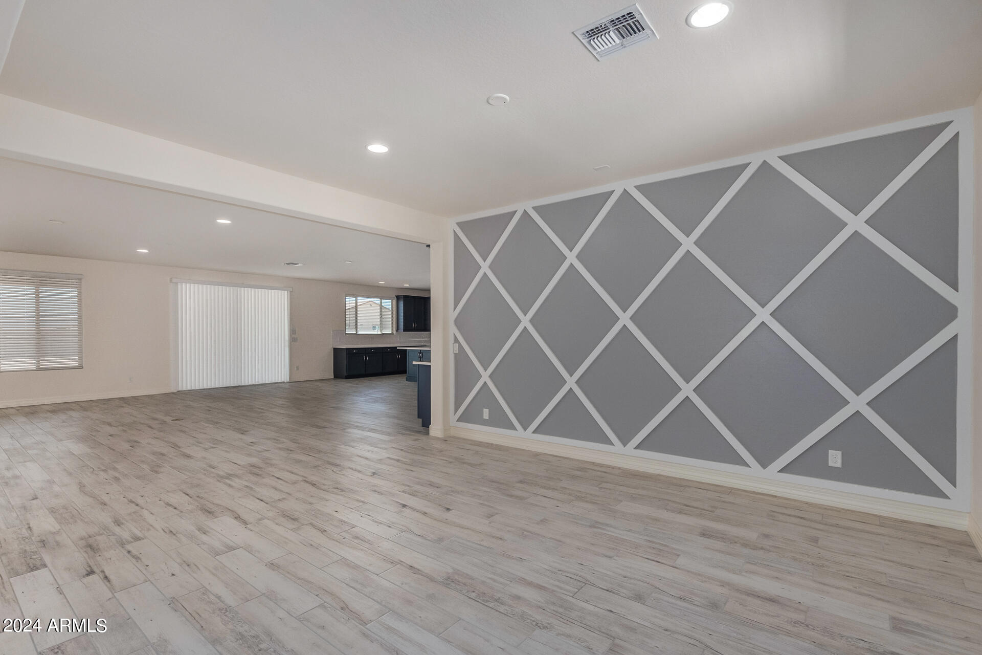 22409 W MAX Drive