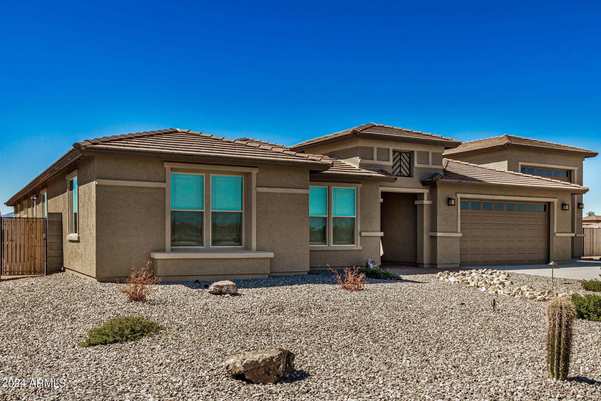 22409 W MAX Drive