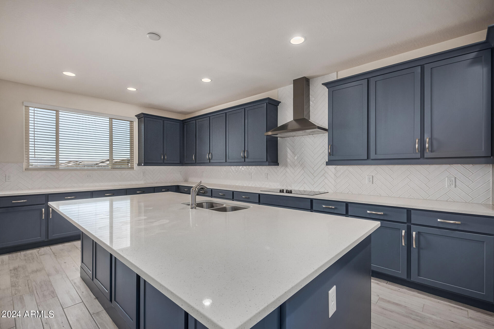 22409 W MAX Drive