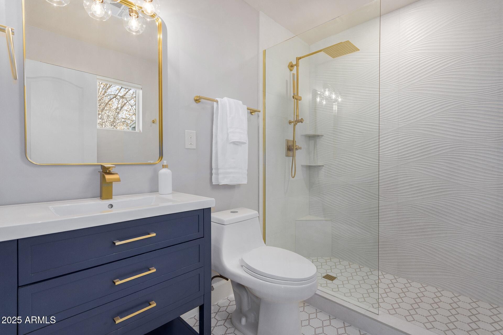 2126 N 69TH Place