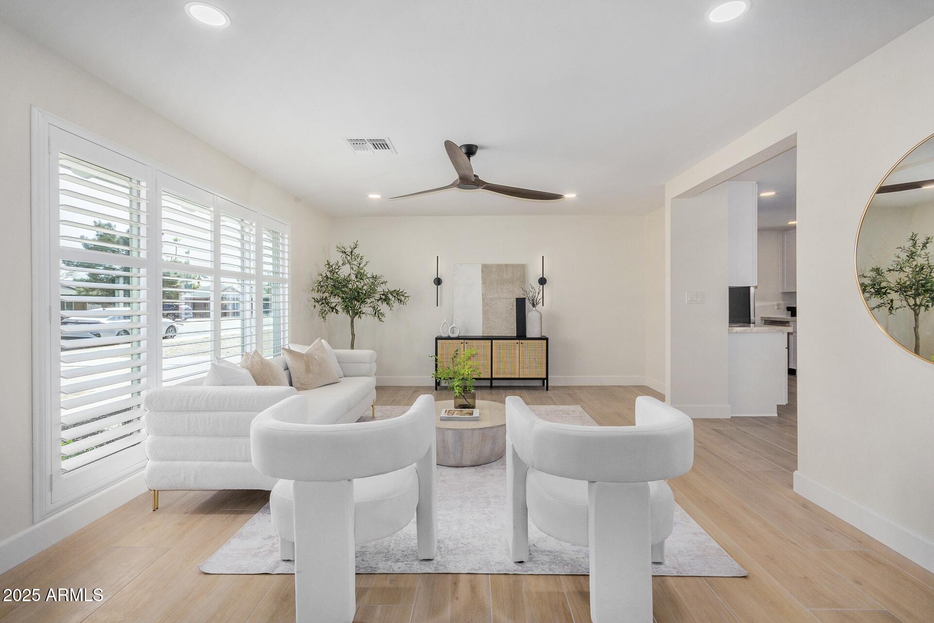 2126 N 69TH Place