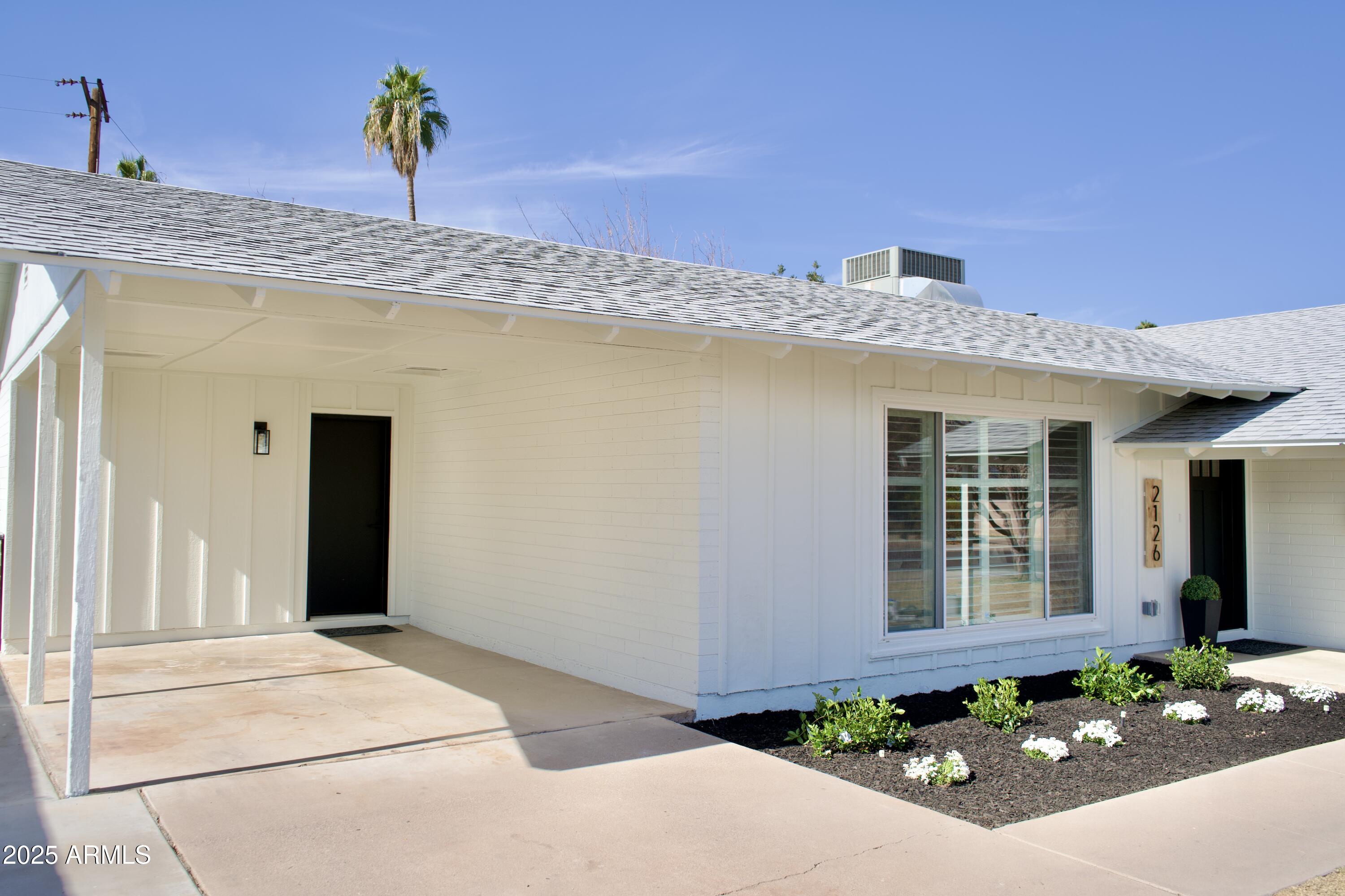 2126 N 69TH Place