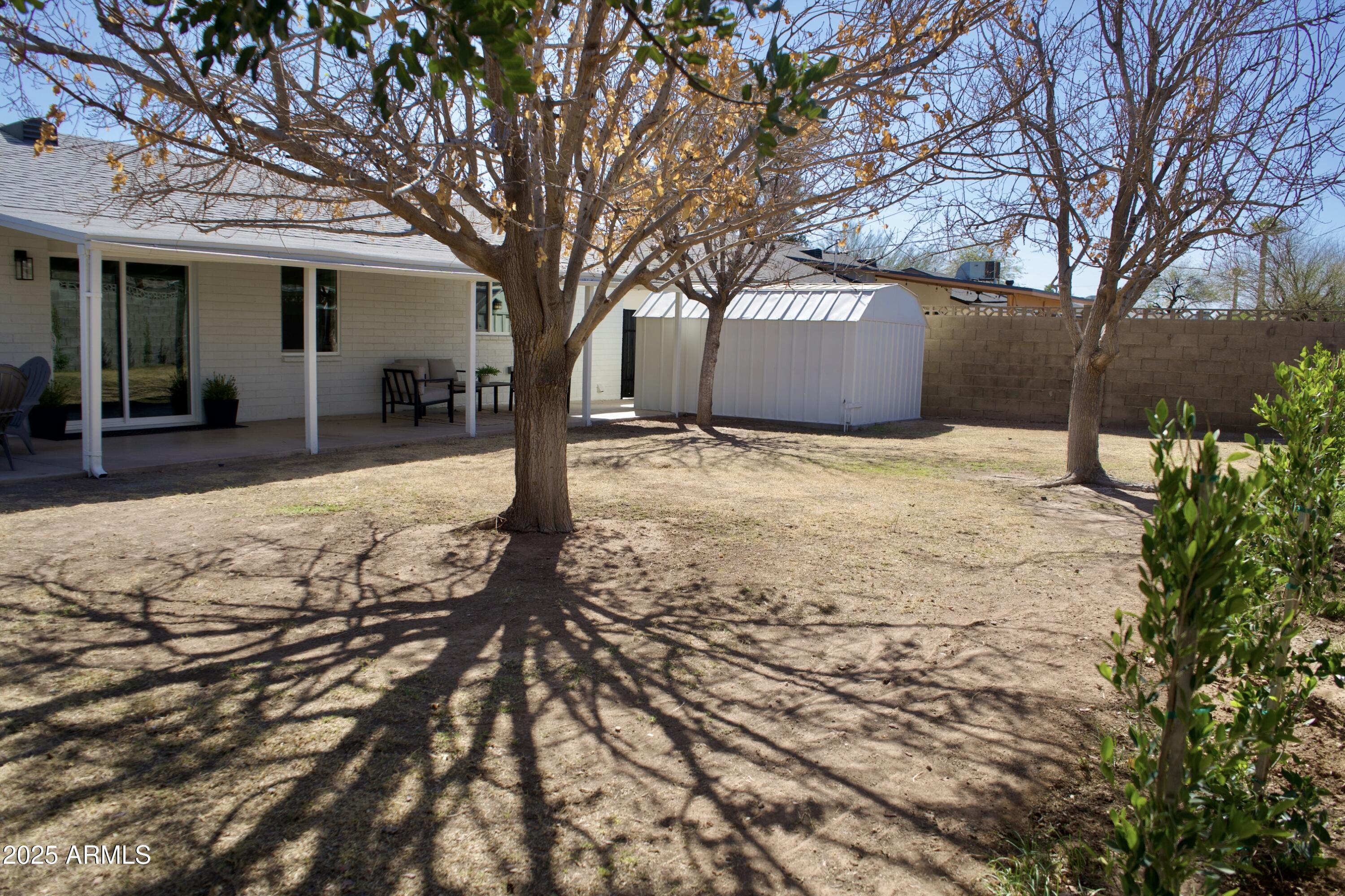 2126 N 69TH Place