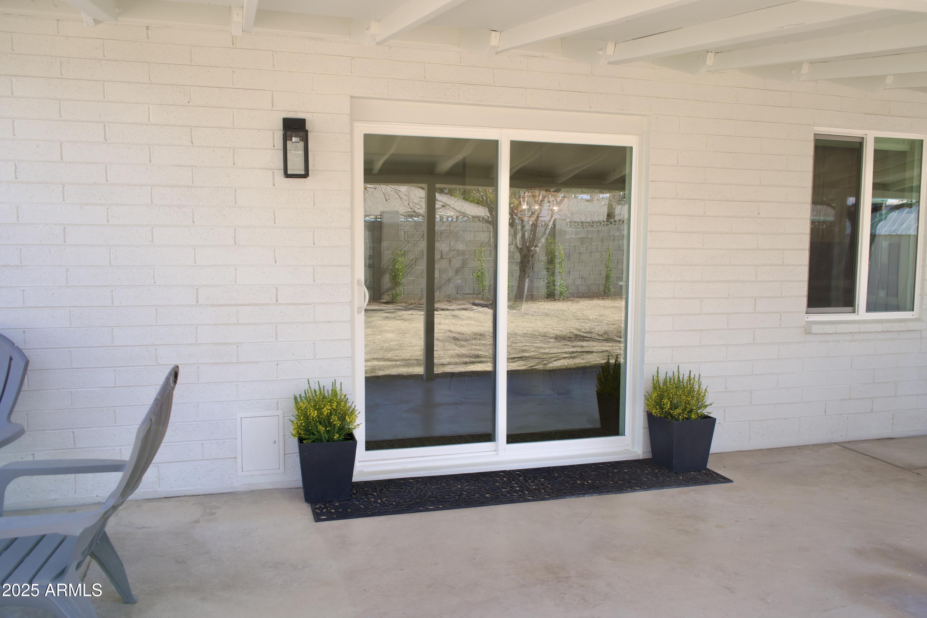 2126 N 69TH Place