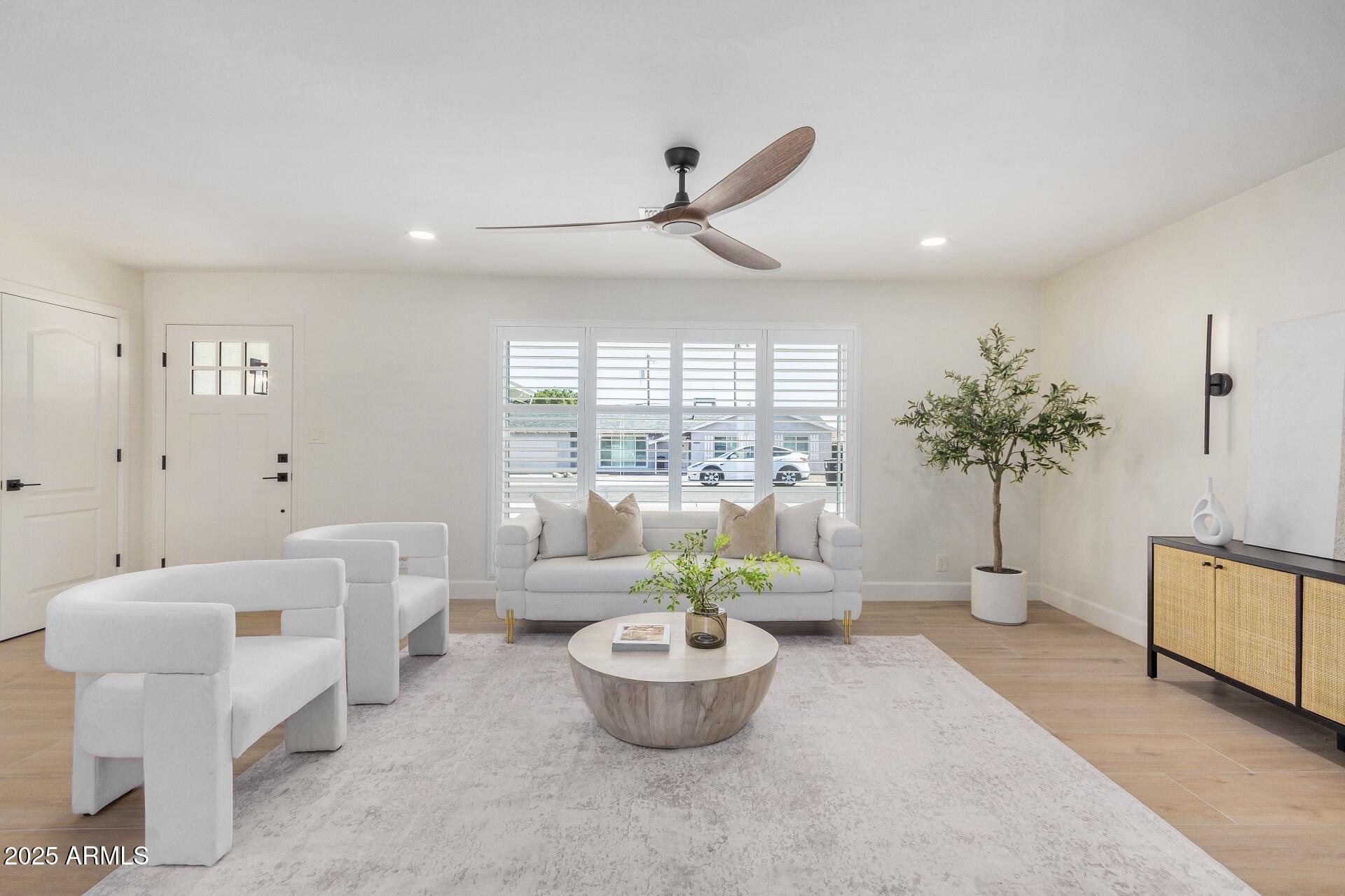 2126 N 69TH Place