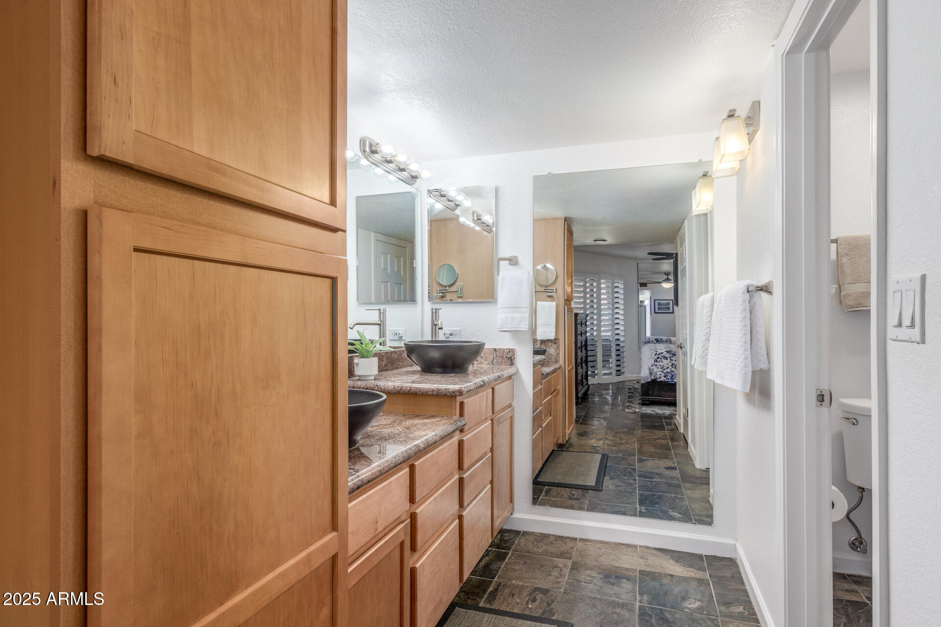 12212 N PARADISE VILLAGE Parkway 109