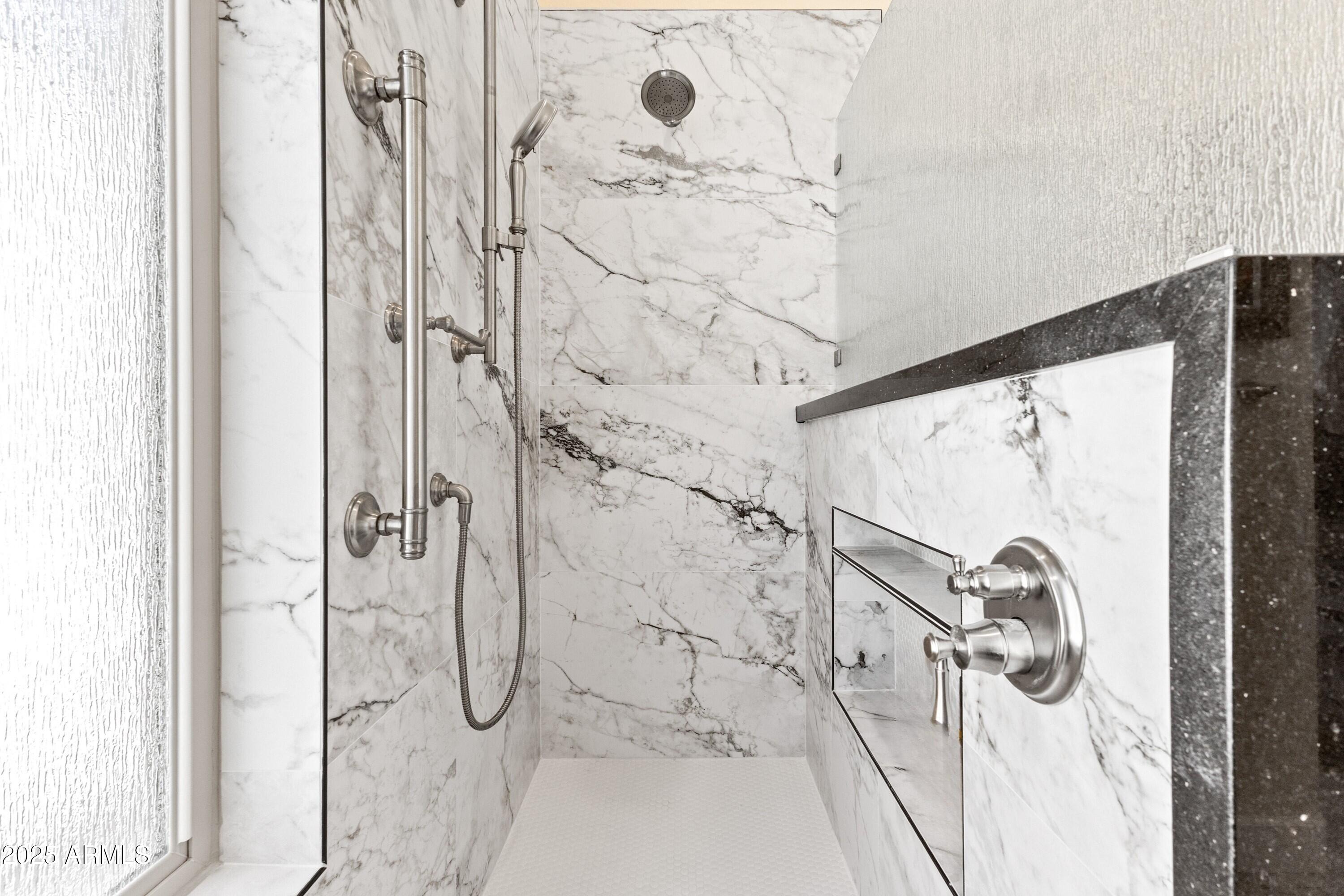 9039 E LA POSADA Court