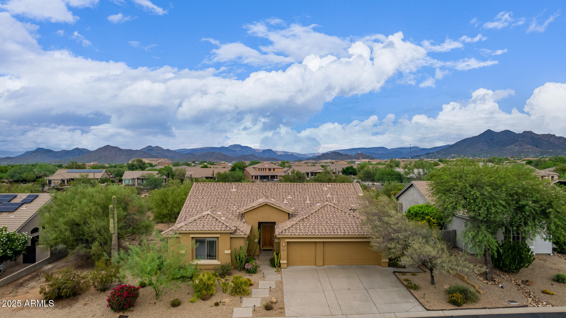 5032 E SIERRA SUNSET Trail