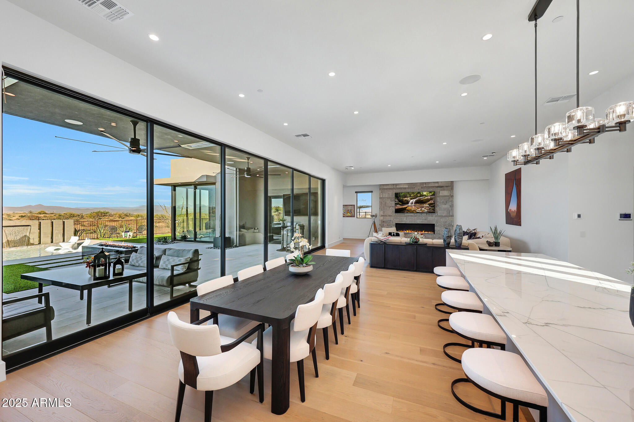 12864 E Harper Drive