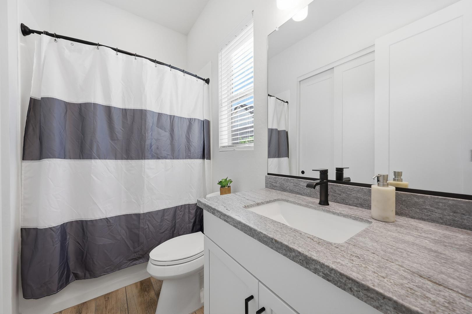 4416 E Roy Rogers Road