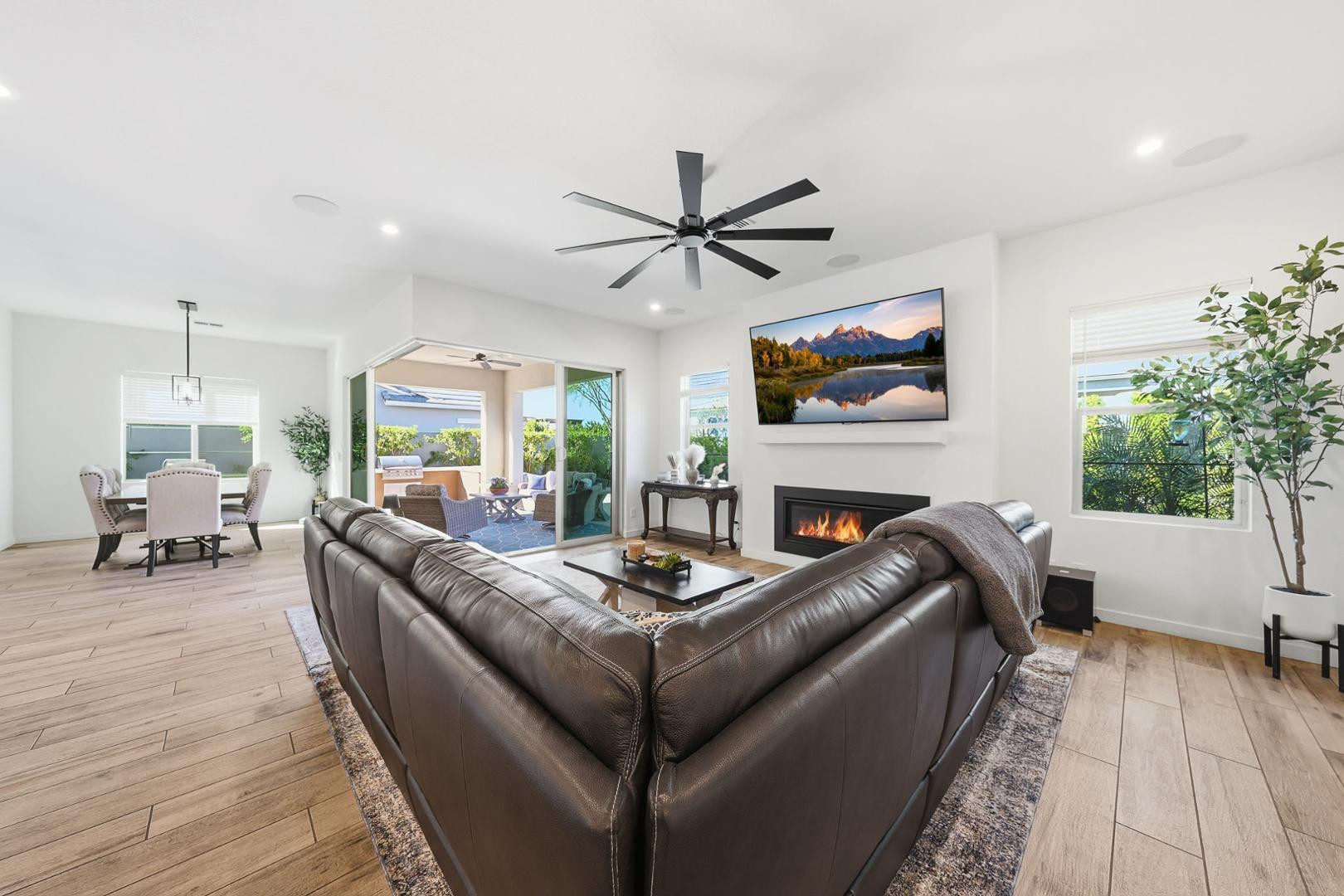 4416 E Roy Rogers Road