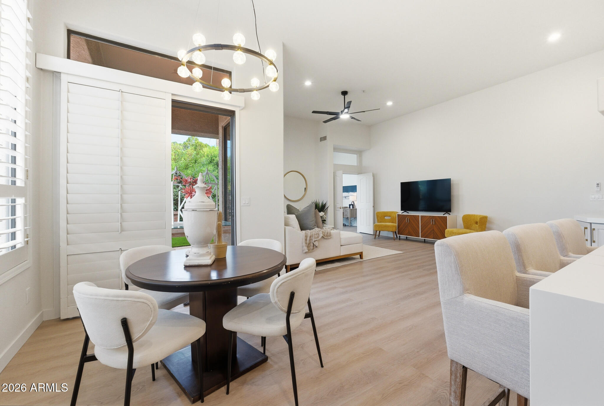 8100 E CAMELBACK Road 167