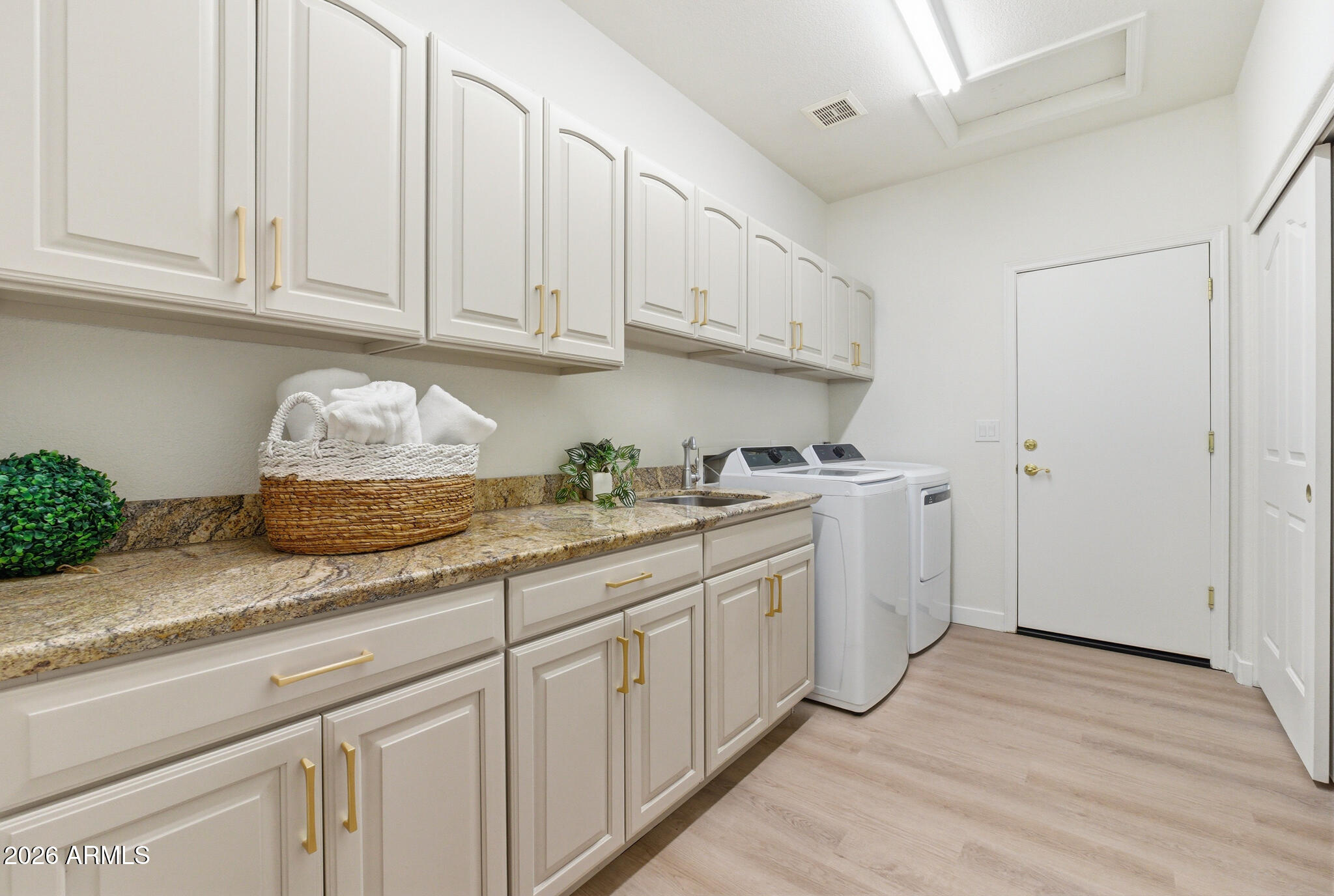 8100 E CAMELBACK Road 167