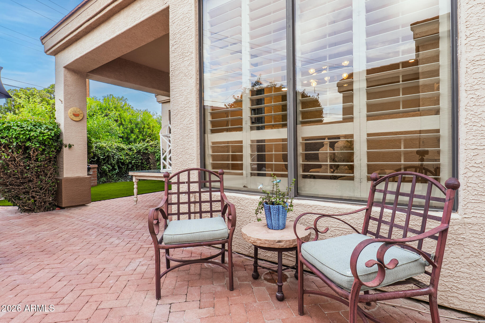 8100 E CAMELBACK Road 167