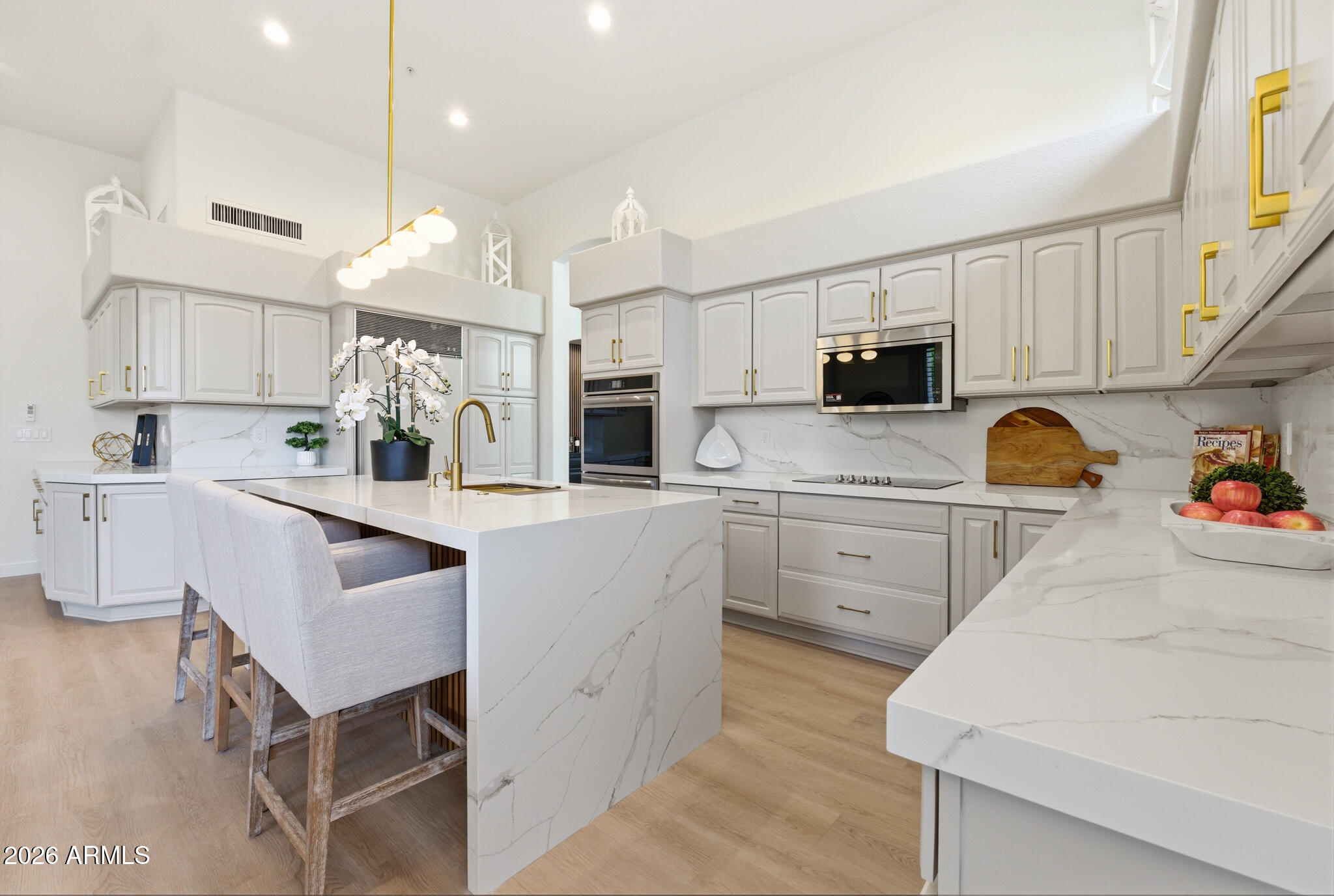 8100 E CAMELBACK Road 167
