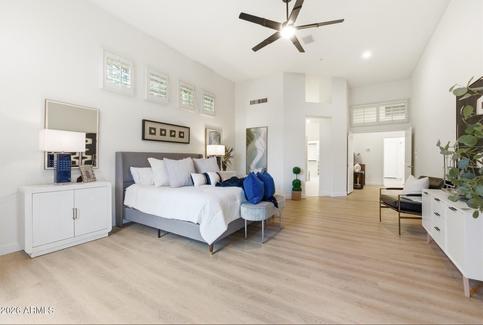 8100 E CAMELBACK Road 167