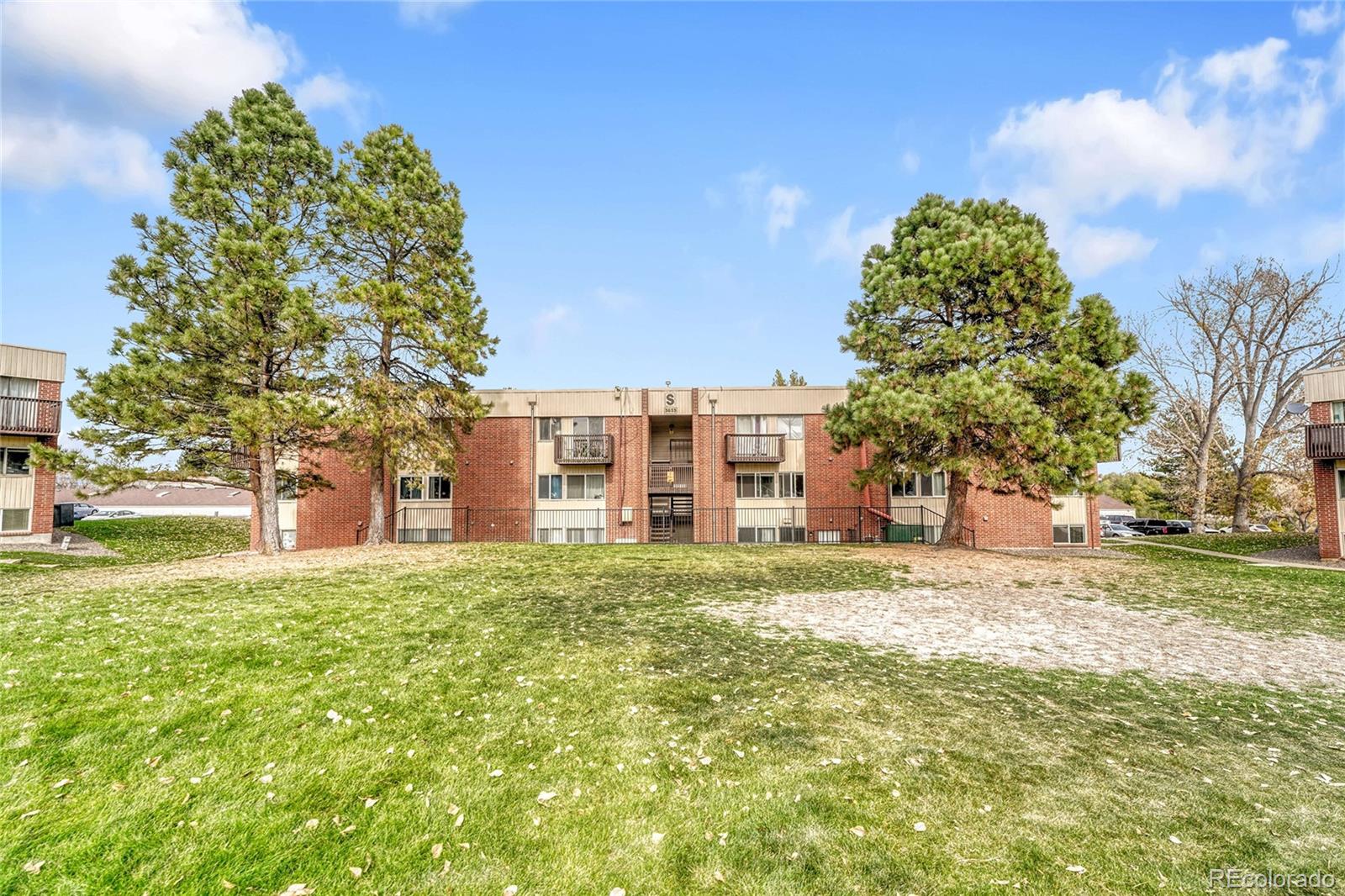 3633 S Sheridan Boulevard Unit: 18