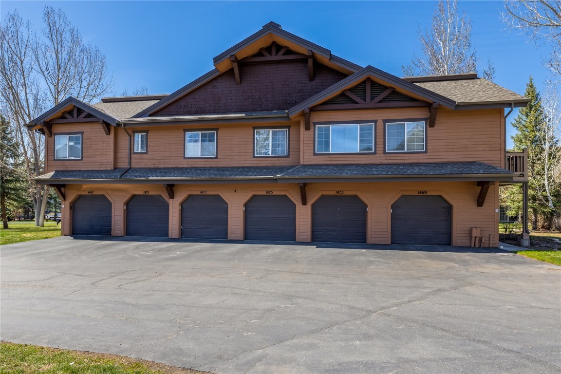 1475 Morgan COURT 405