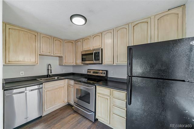 1182 Clermont Street Unit: 104